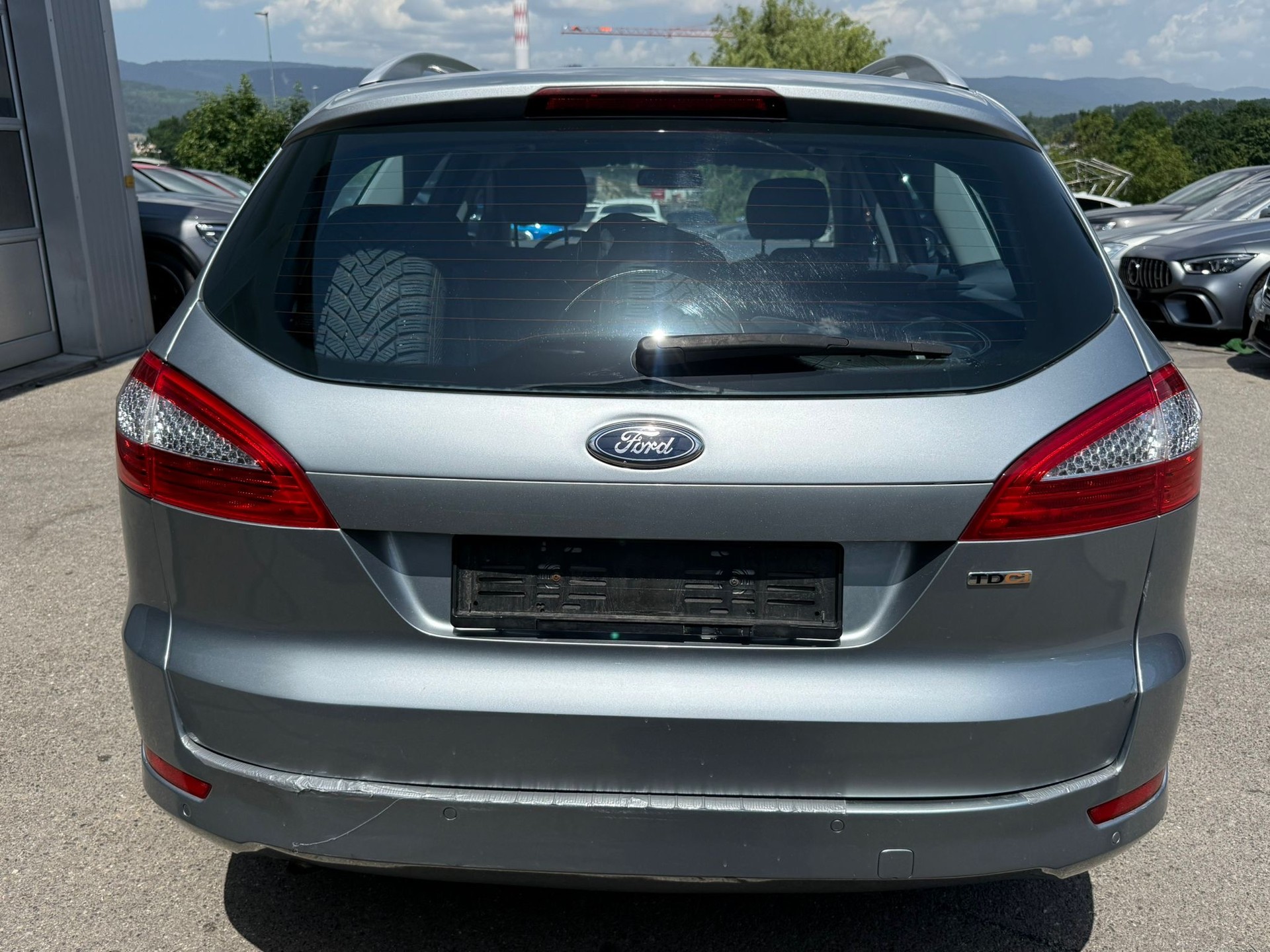 FORD Mondeo 2.0 TDCi 16V Carving Automatic / Anhängerkupplung 2'000kg-image-5