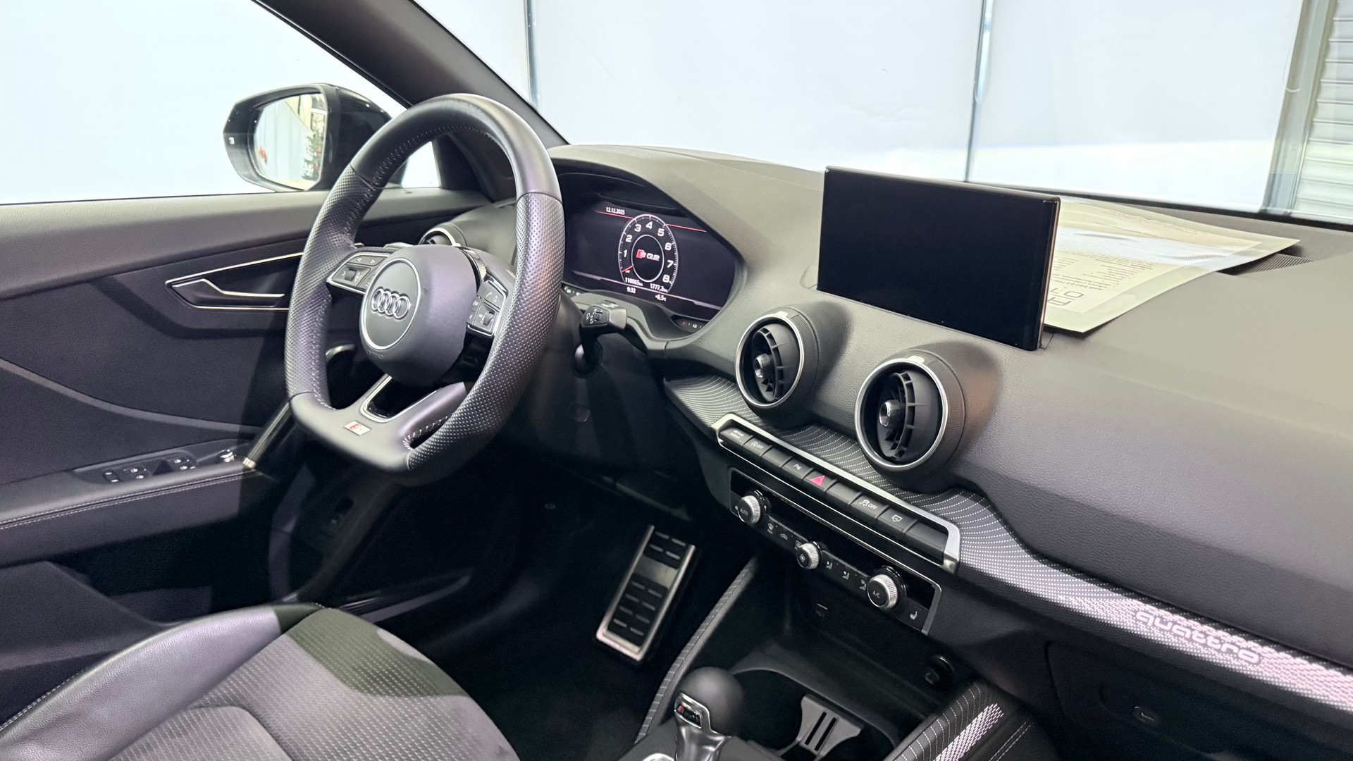AUDI SQ2 2.0 TFSI quattro S-Tronic-image-3