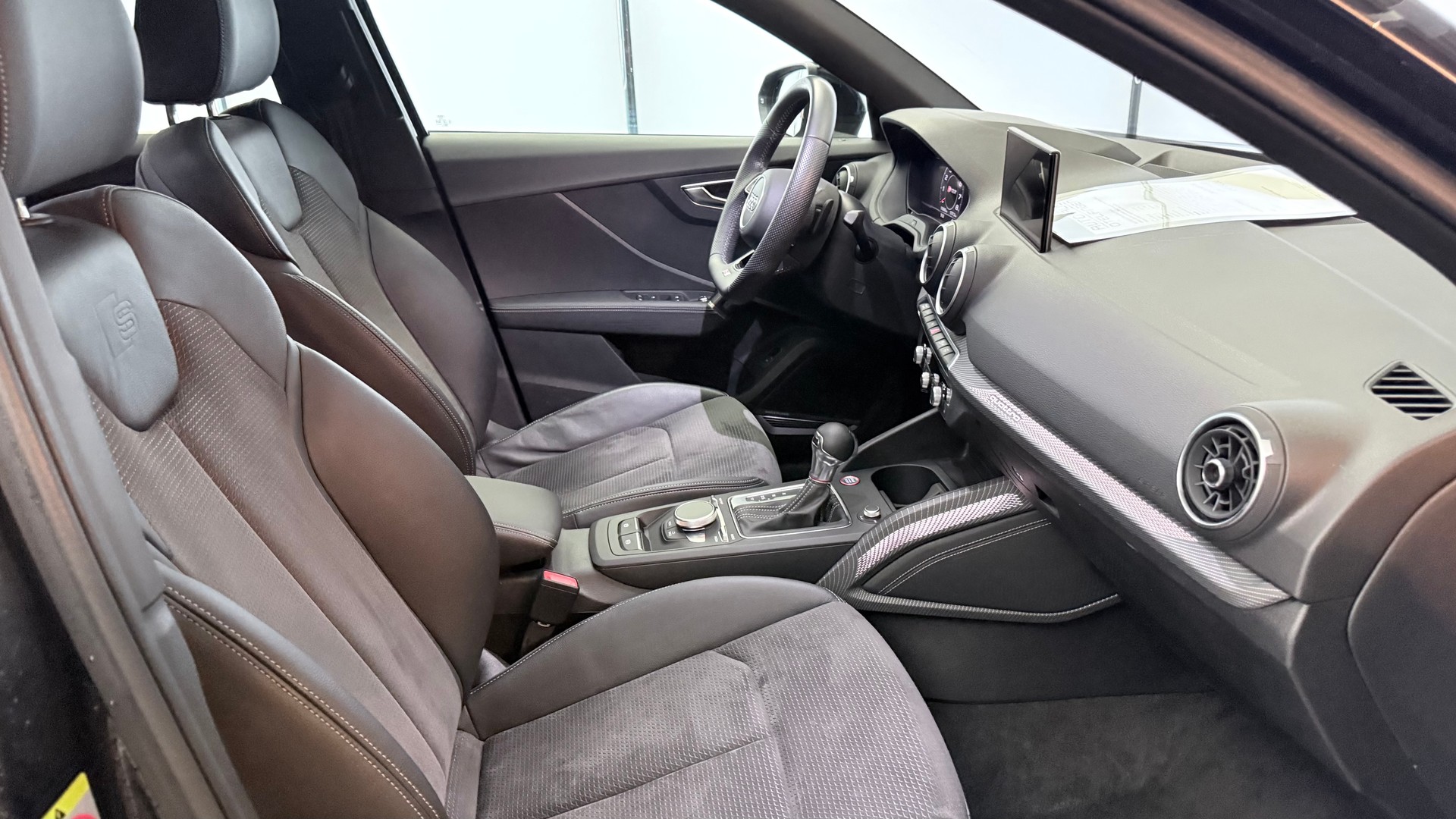 AUDI SQ2 2.0 TFSI quattro S-Tronic-image-6