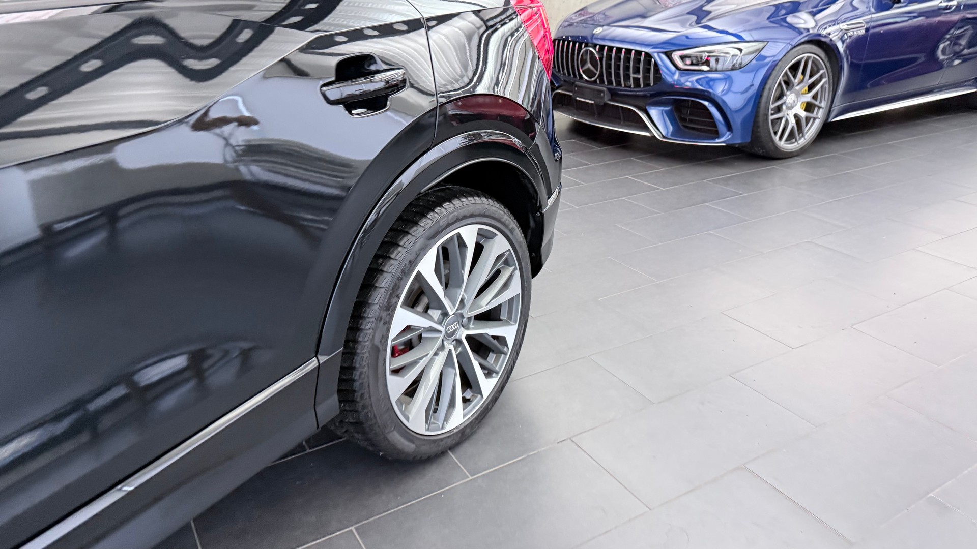 AUDI SQ2 2.0 TFSI quattro S-Tronic-image-18
