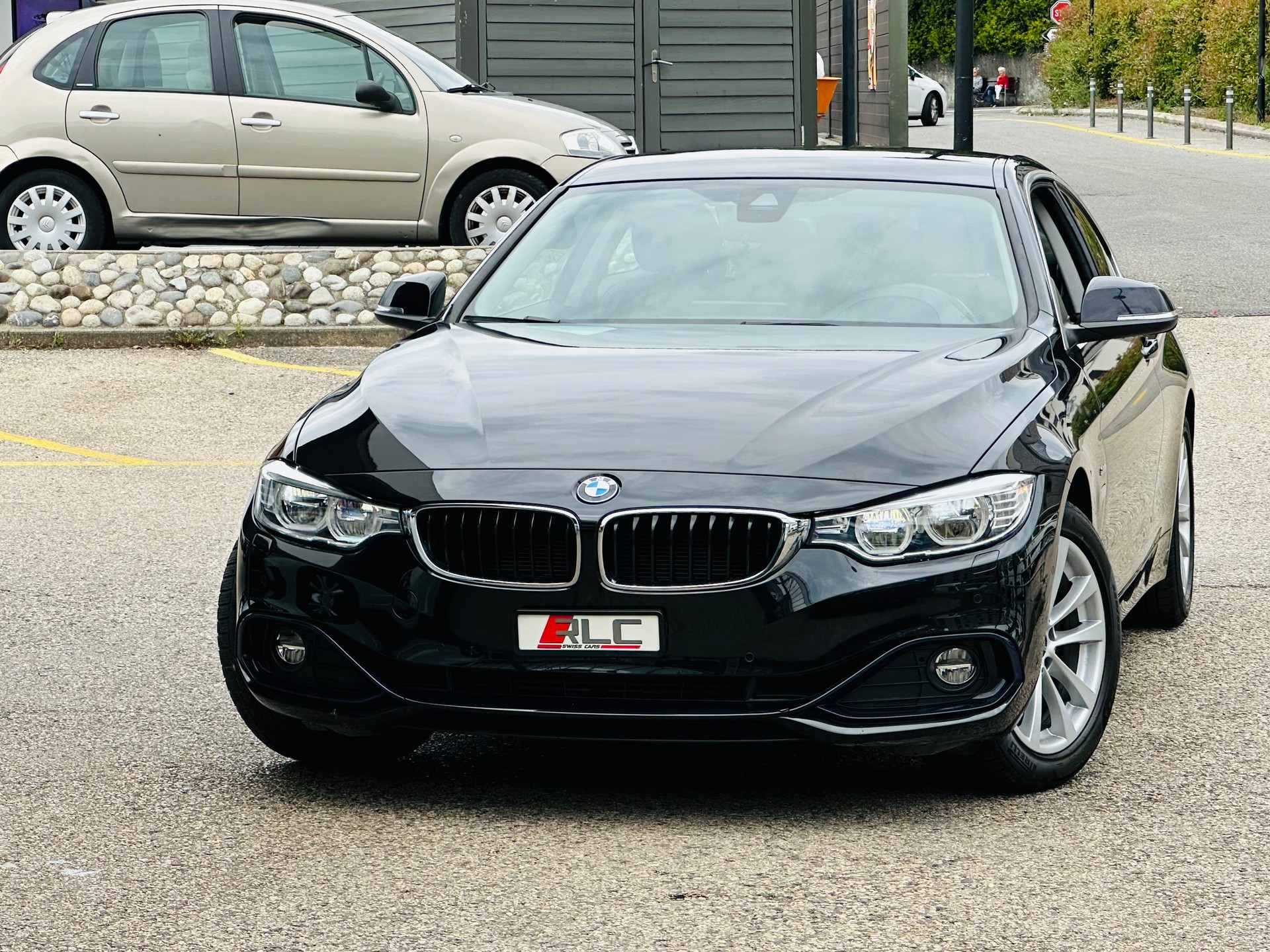 BMW 428i Coupé xDrive Sport Line Steptronic-image-2