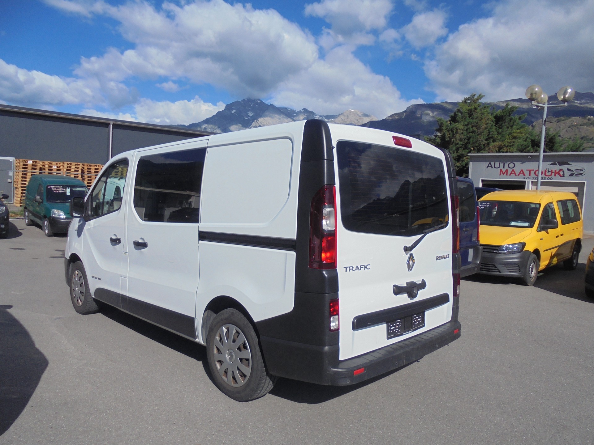 RENAULT Trafic 1.6 ENERGY TwinT. dCi125 2.9t Busin. L1H1-image-5