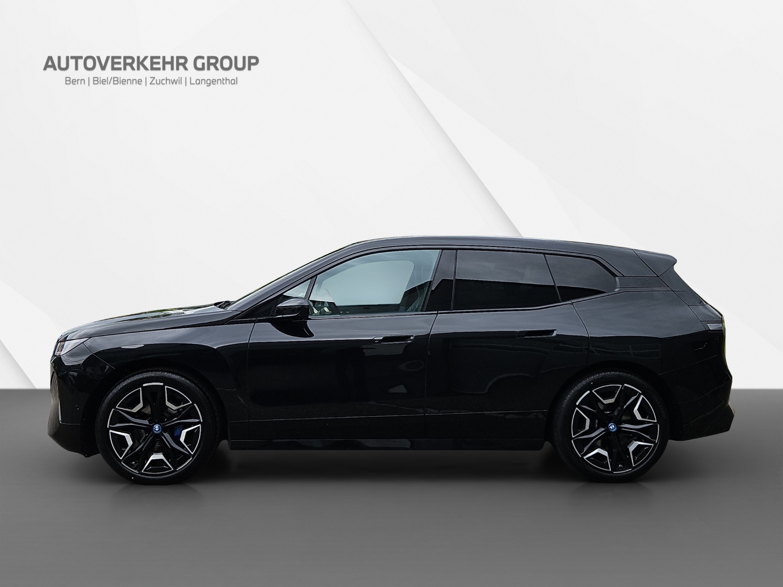 BMW iX xDrive40 M Sport-image-2
