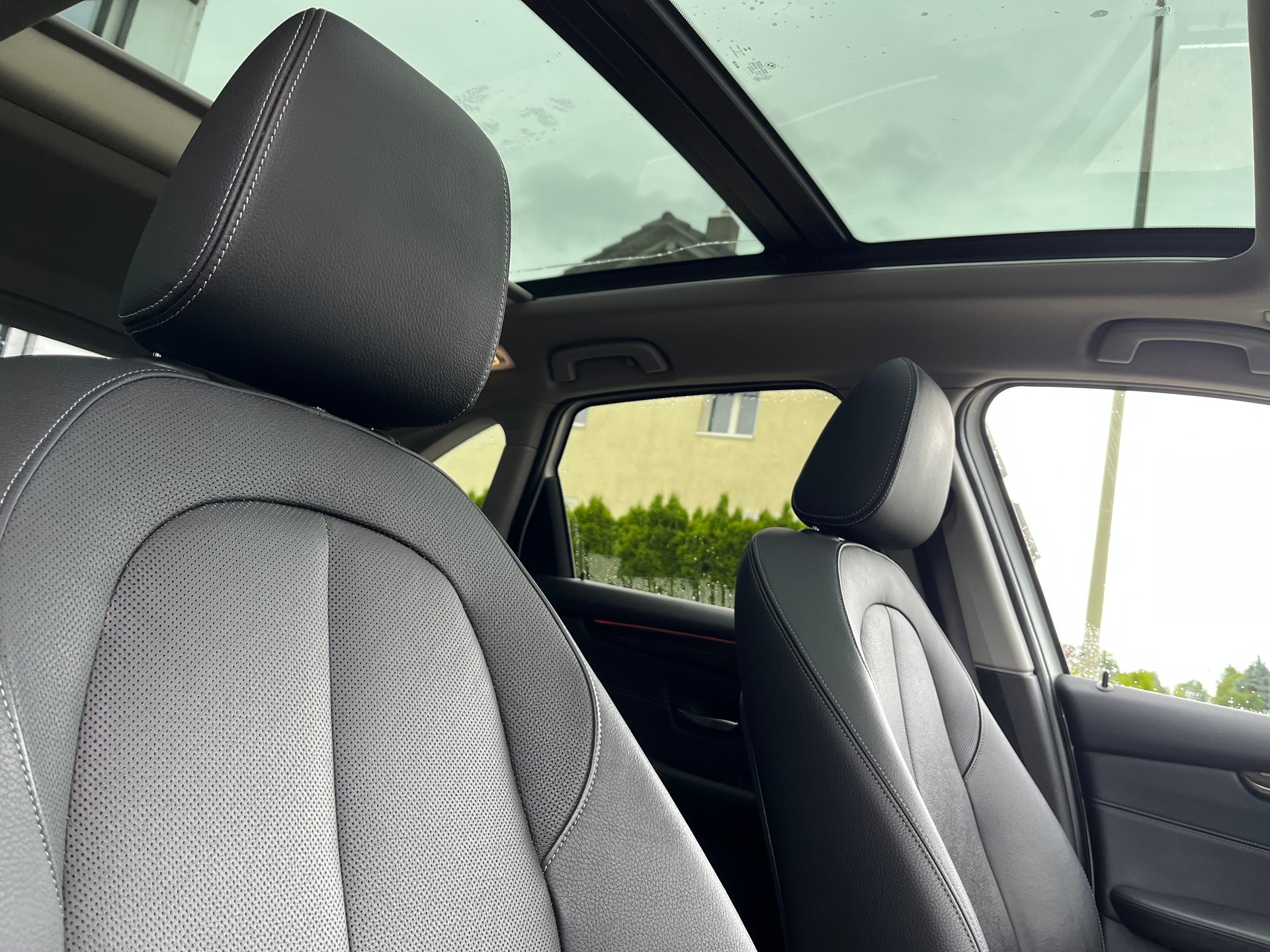 BMW 220d xDrive Active Tourer Luxury Line Steptronic-image-6