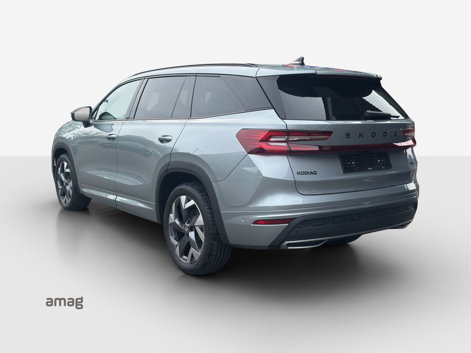 SKODA Kodiaq 2.0 TSI Sportline 4x4-image-2