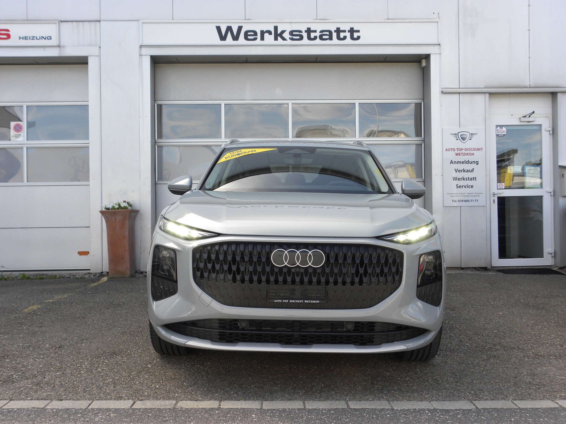 AUDI Q3 SUV 110 kW TFSI S tronic-image-0