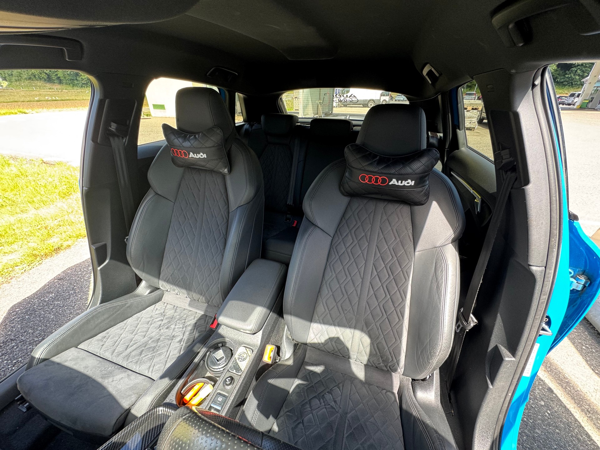 AUDI 2.5 TFSI quattro S-Tronic-image-5