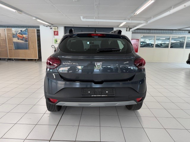 DACIA Sandero Stepway TCe 90 Comfort CVT-image-3