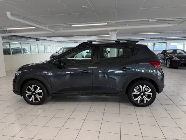 DACIA Sandero Stepway TCe 90 Comfort CVT-image-2
