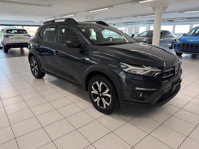 DACIA Sandero Stepway TCe 90 Comfort CVT-image-0