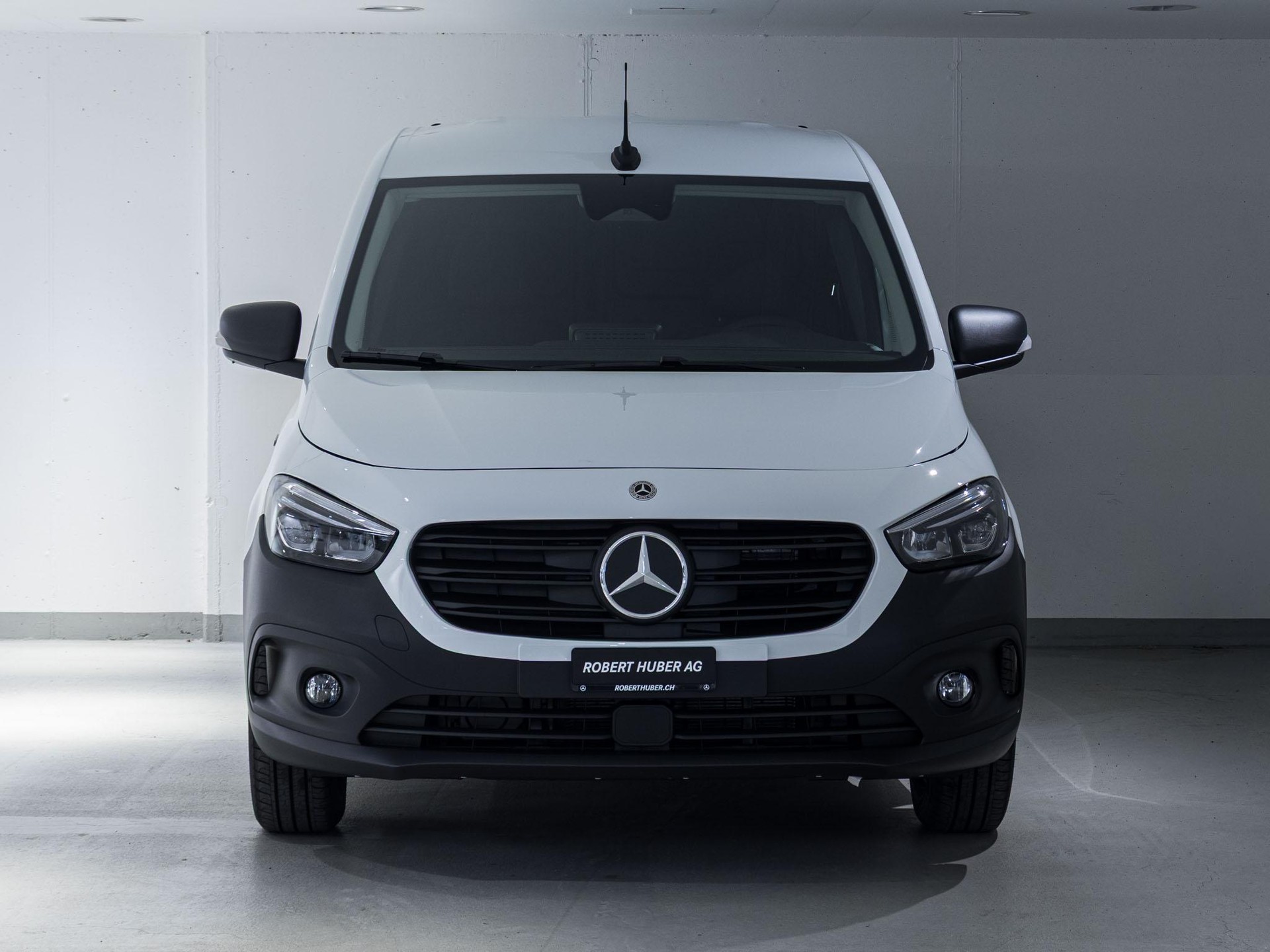 MERCEDES-BENZ eCitan Kasten BASE Lang-image-2