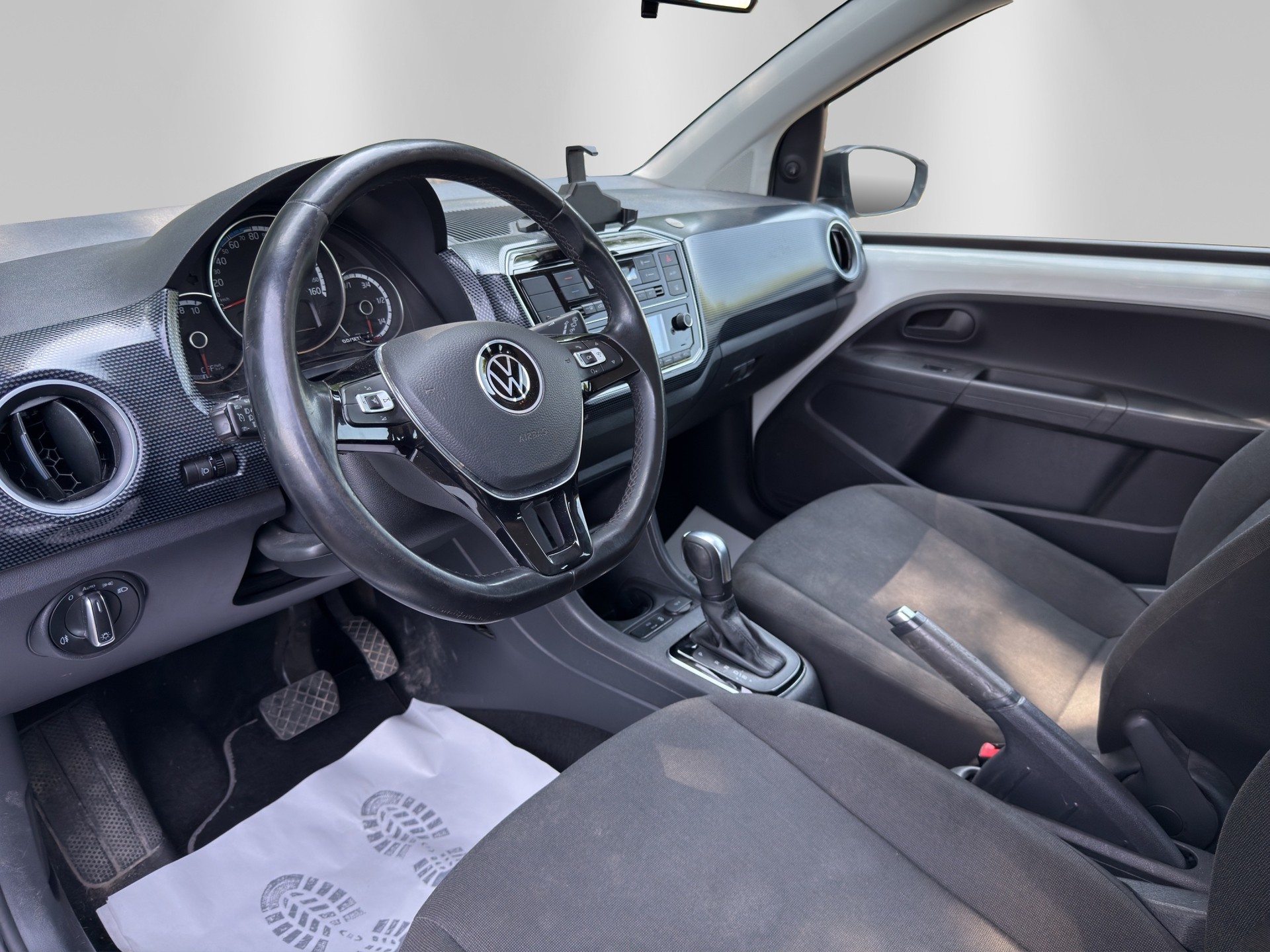 VW e-Up-image-7