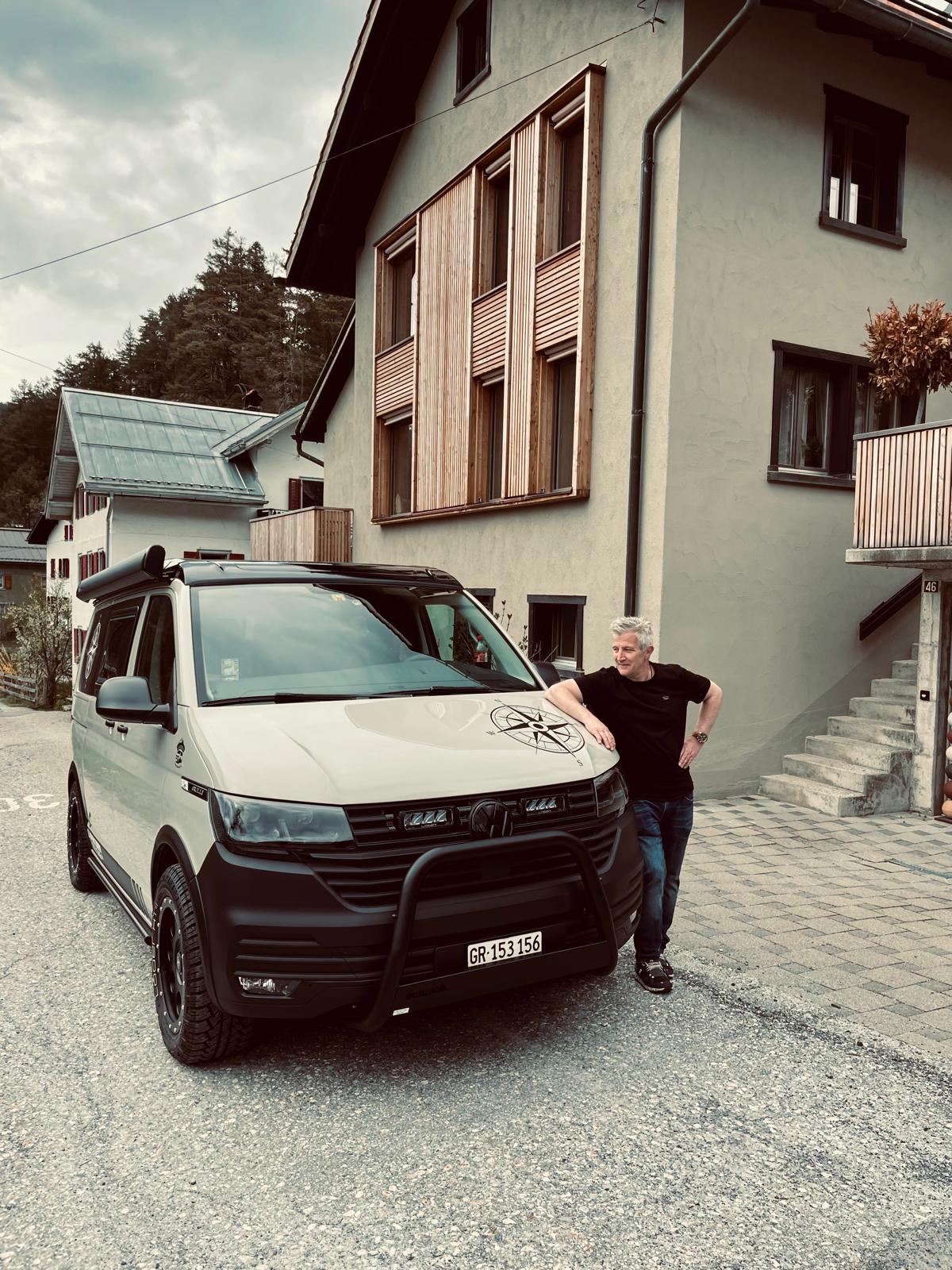 VW Kombi 3000 capricorncamper 2.0 TDI 150 DSG 4 moti-image-0