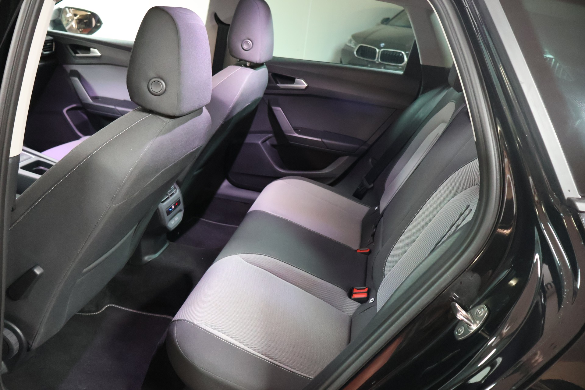 SEAT Leon ST 2.0 TDI EVO DSG Style-image-16
