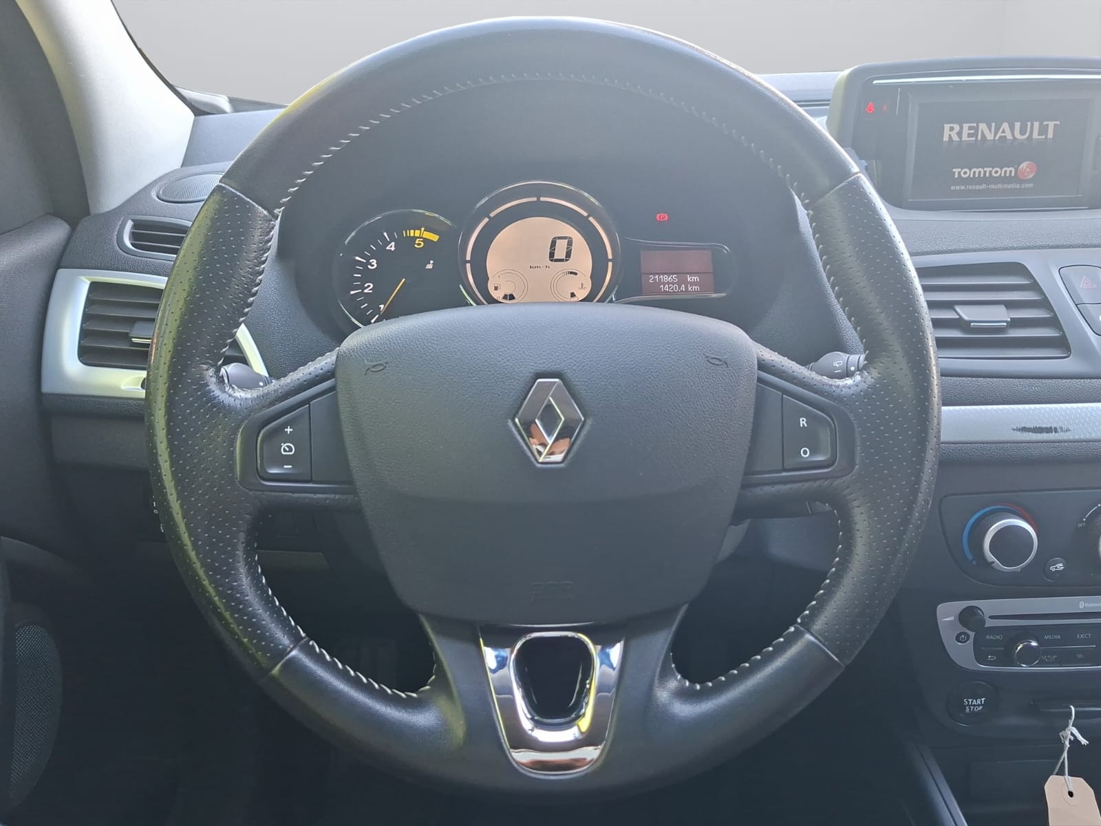 RENAULT Mégane 1.5 dCi Fourgon-image-12