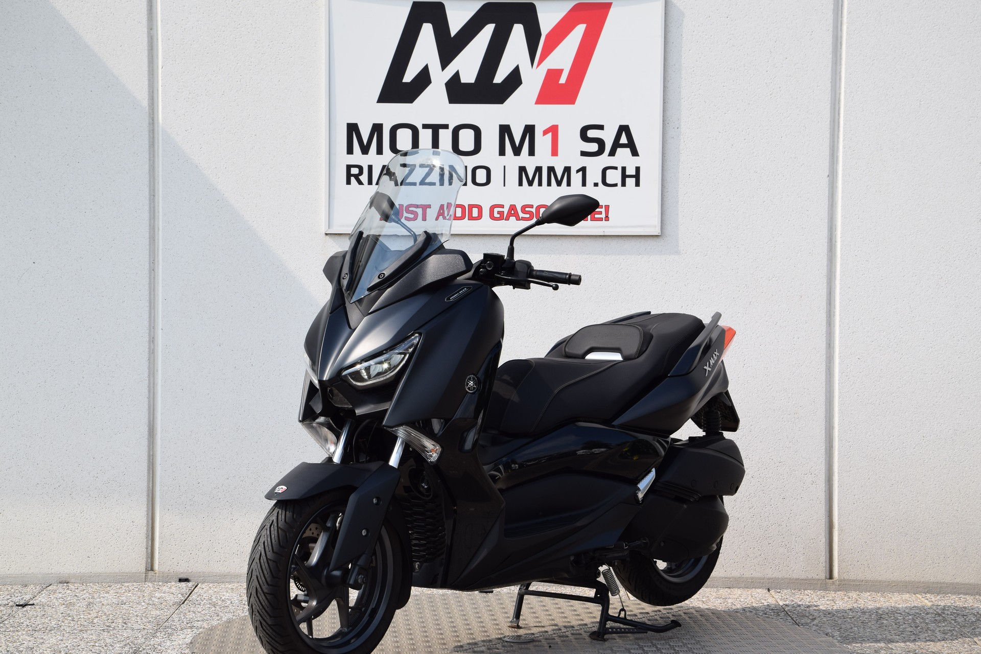 YAMAHA X-Max 300 Iron Max ABS-showroom-element-3