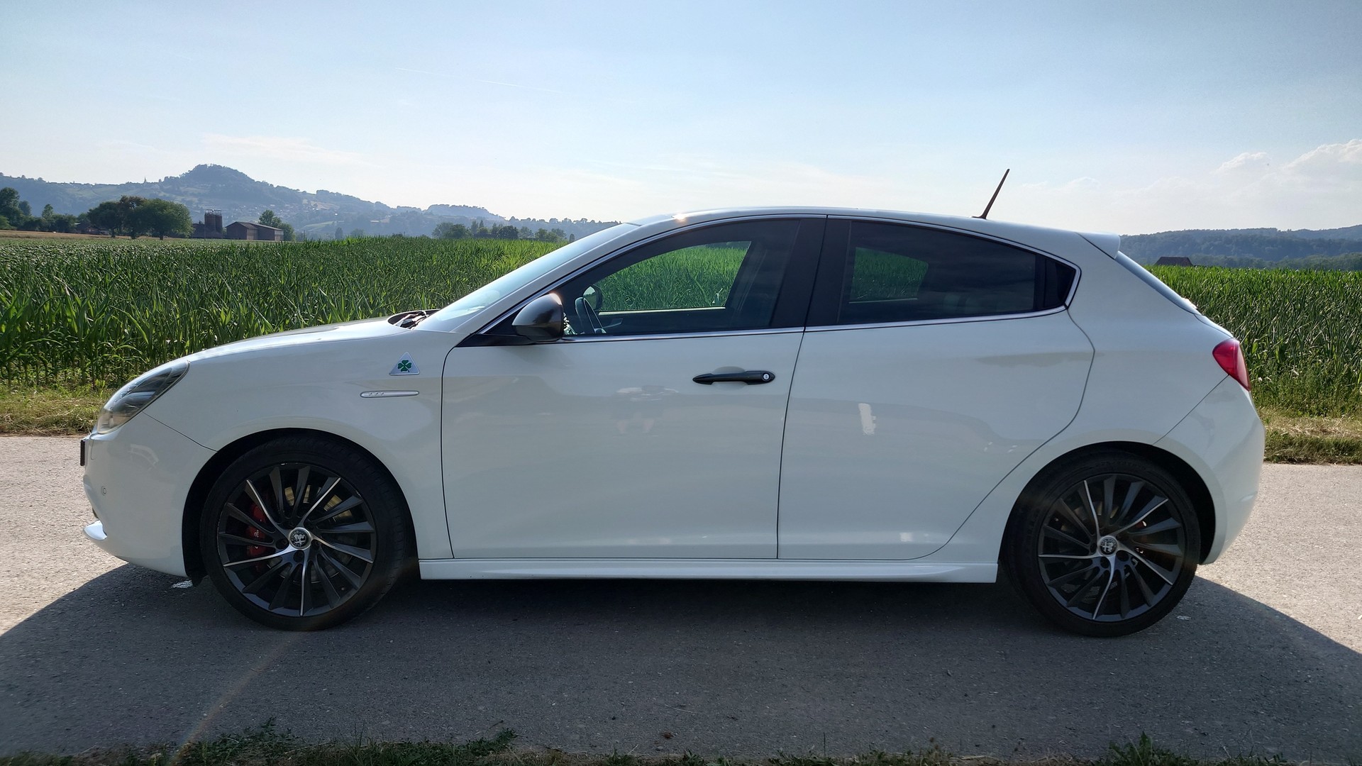 ALFA ROMEO Giulietta 1750 TBi Quadrifoglio Verde TCT-image-1