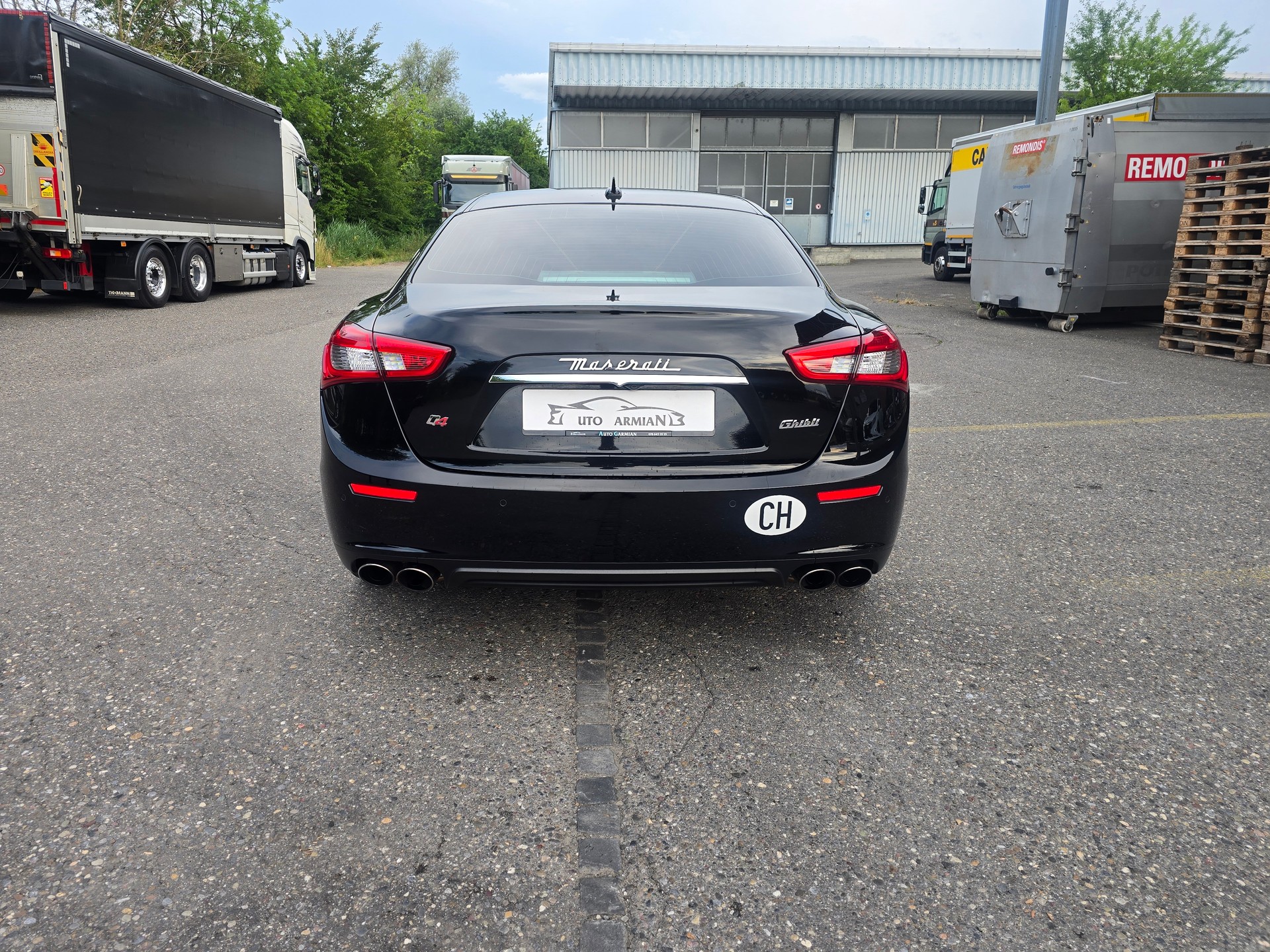 MASERATI Ghibli S Q4 3.0 V6 Automatica-image-3