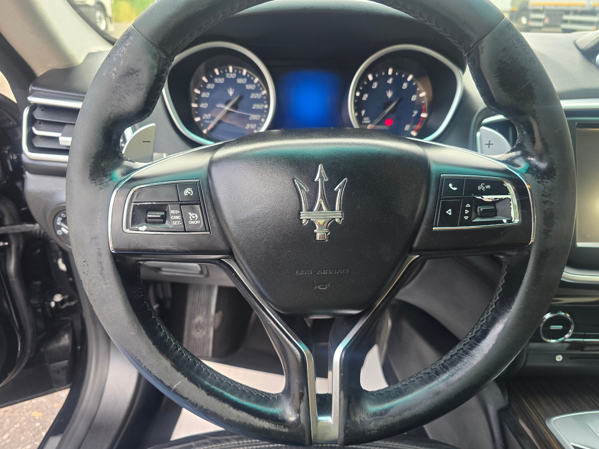 MASERATI Ghibli S Q4 3.0 V6 Automatica-image-15