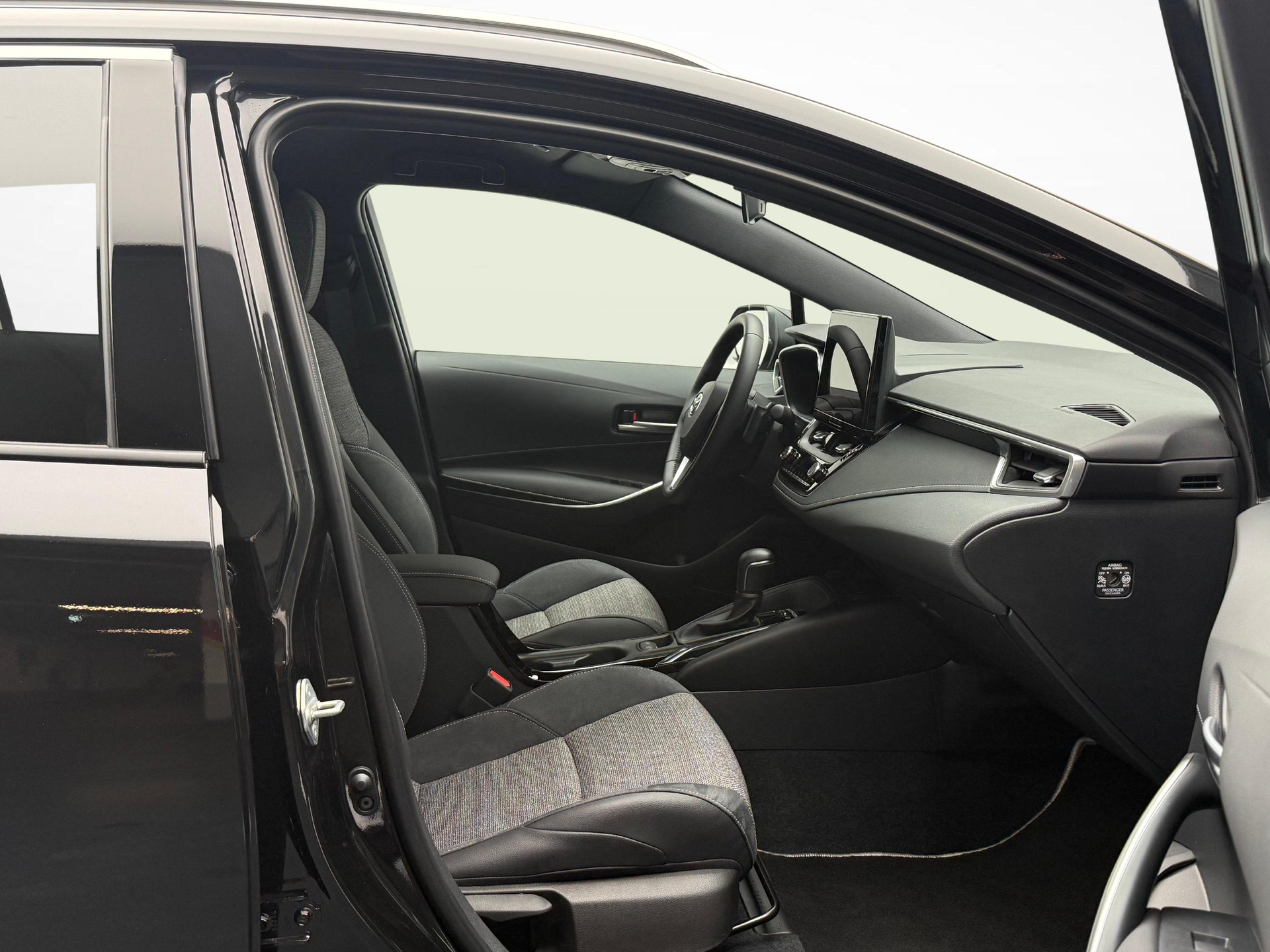TOYOTA Corolla Touring Sports 2.0 HSD Trend-image-9