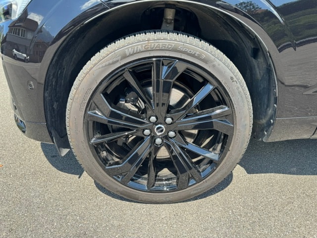 VOLVO XC60 2.0 B5 MH Plus Dark AWD Black Edition-image-8