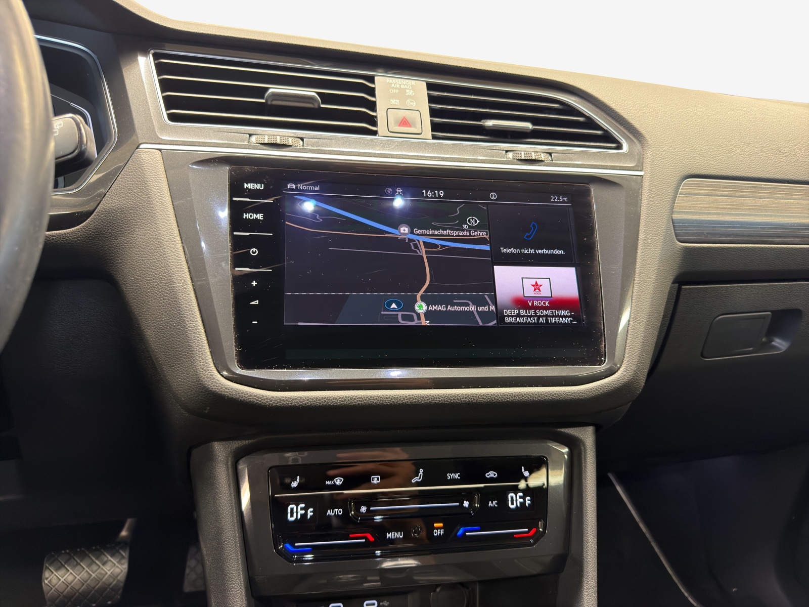 VW Tiguan Allspace 2.0TSI Elegance 4Motion DSG-image-10