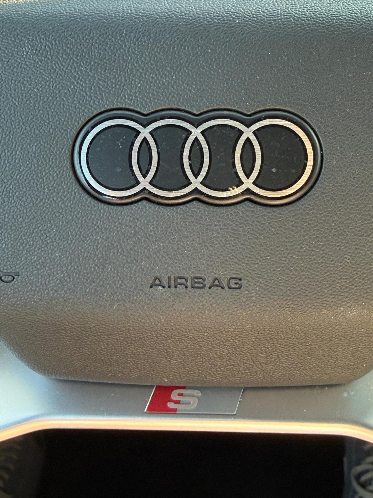 AUDI 45 Attraction quattro-image-8