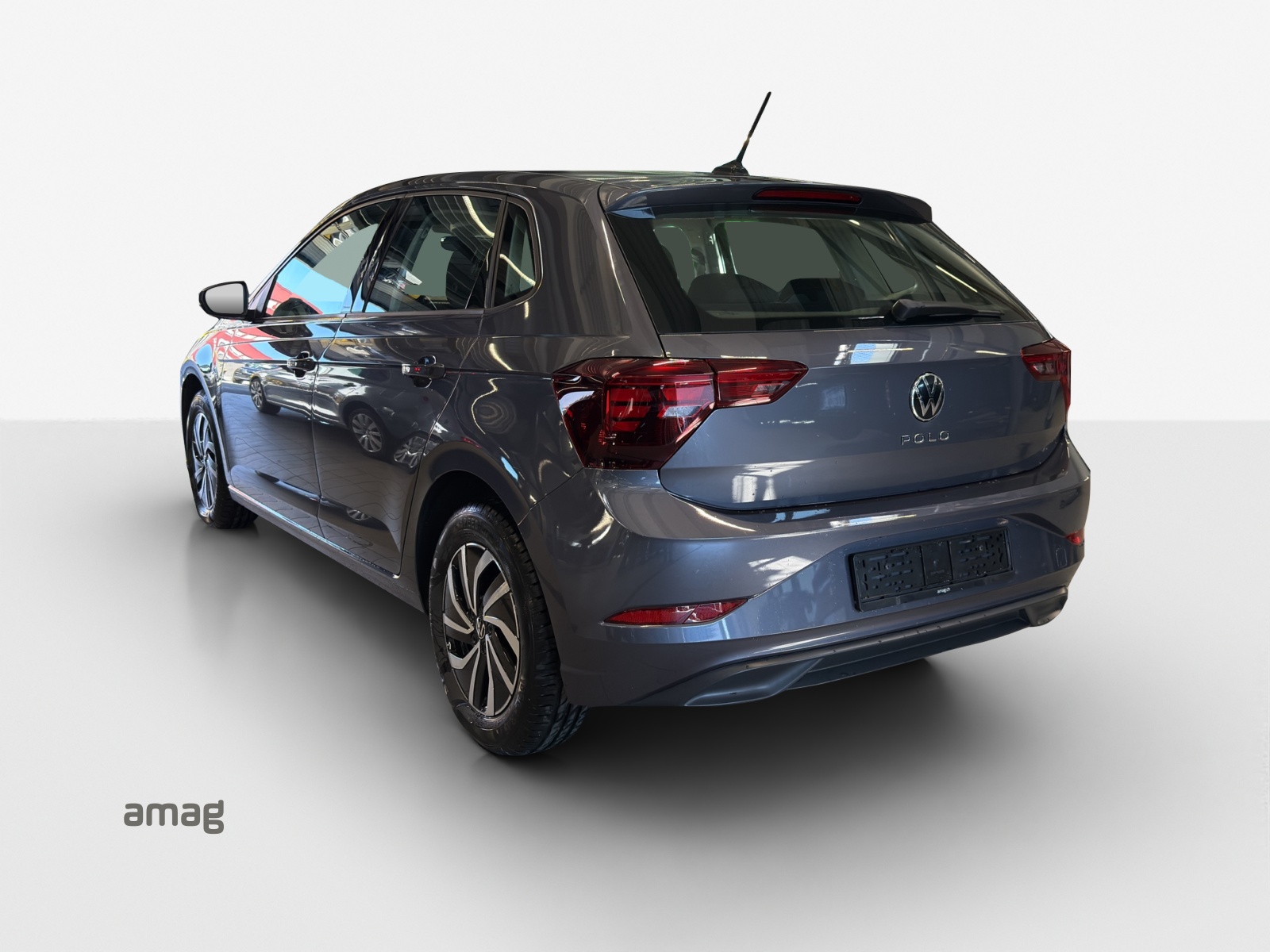 VW Polo 1.0 TSI Life-image-3