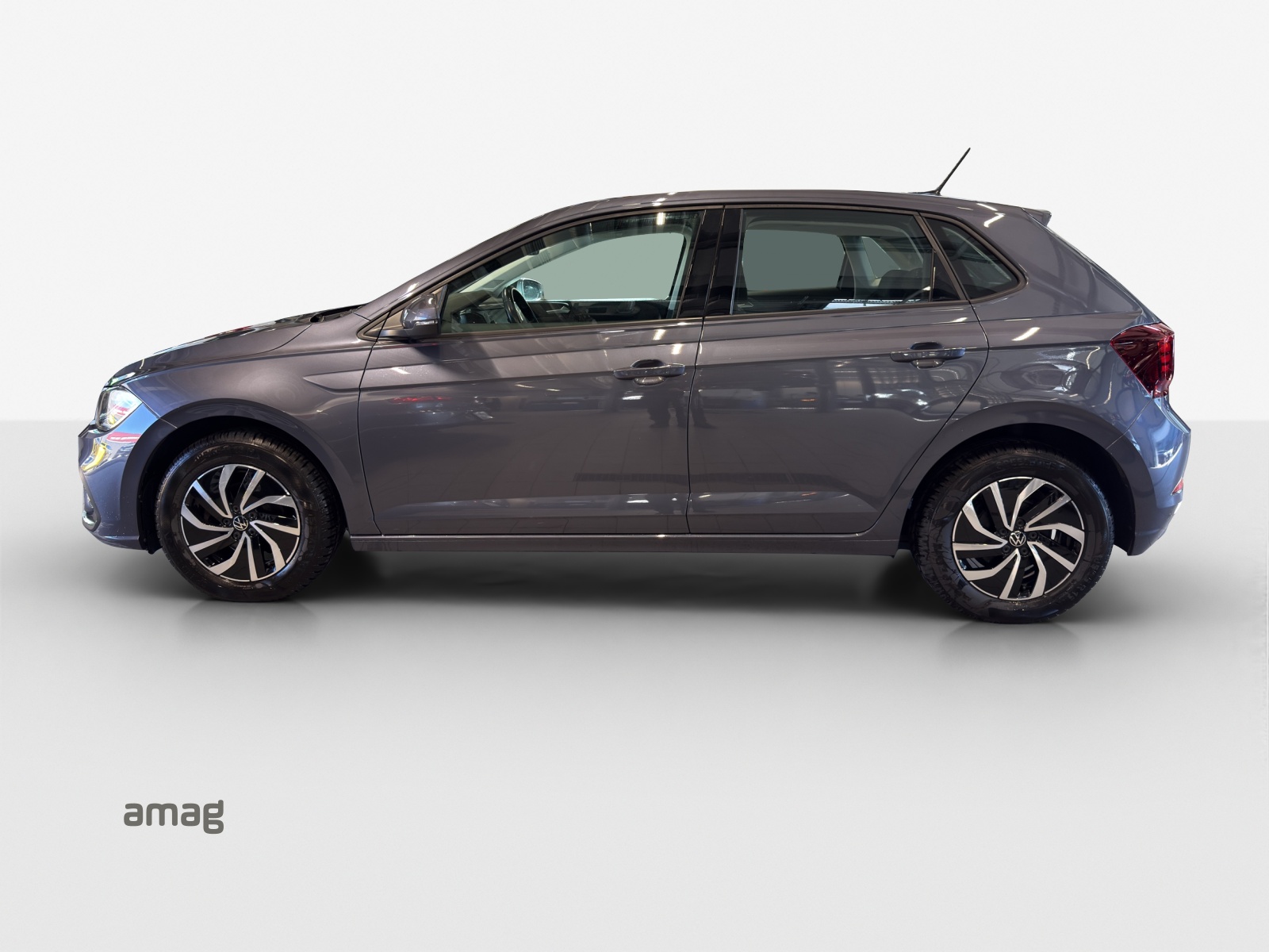 VW Polo 1.0 TSI Life-image-2