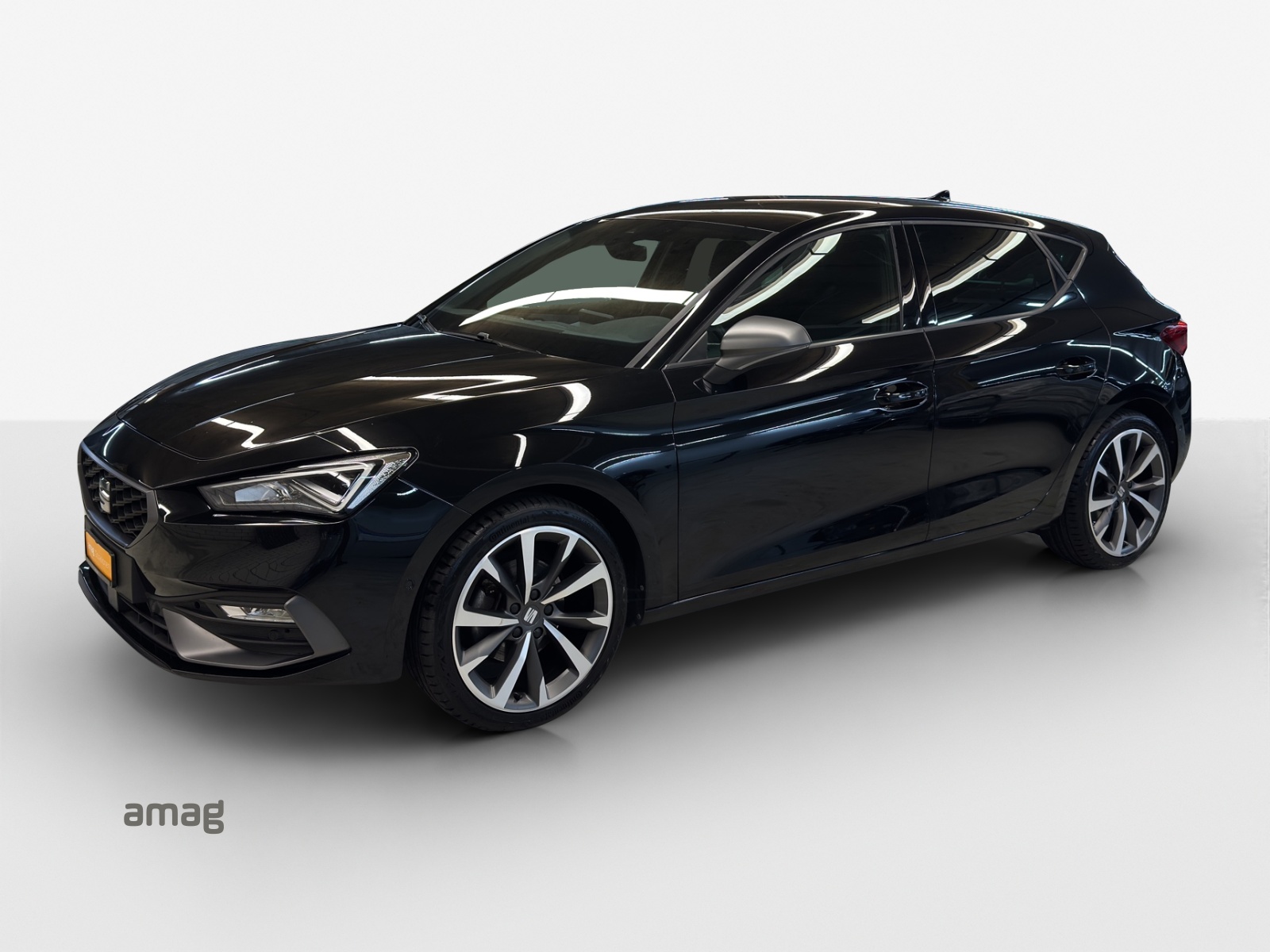 SEAT Leon 1.5 eTSI mHEV DSG FR-image-0