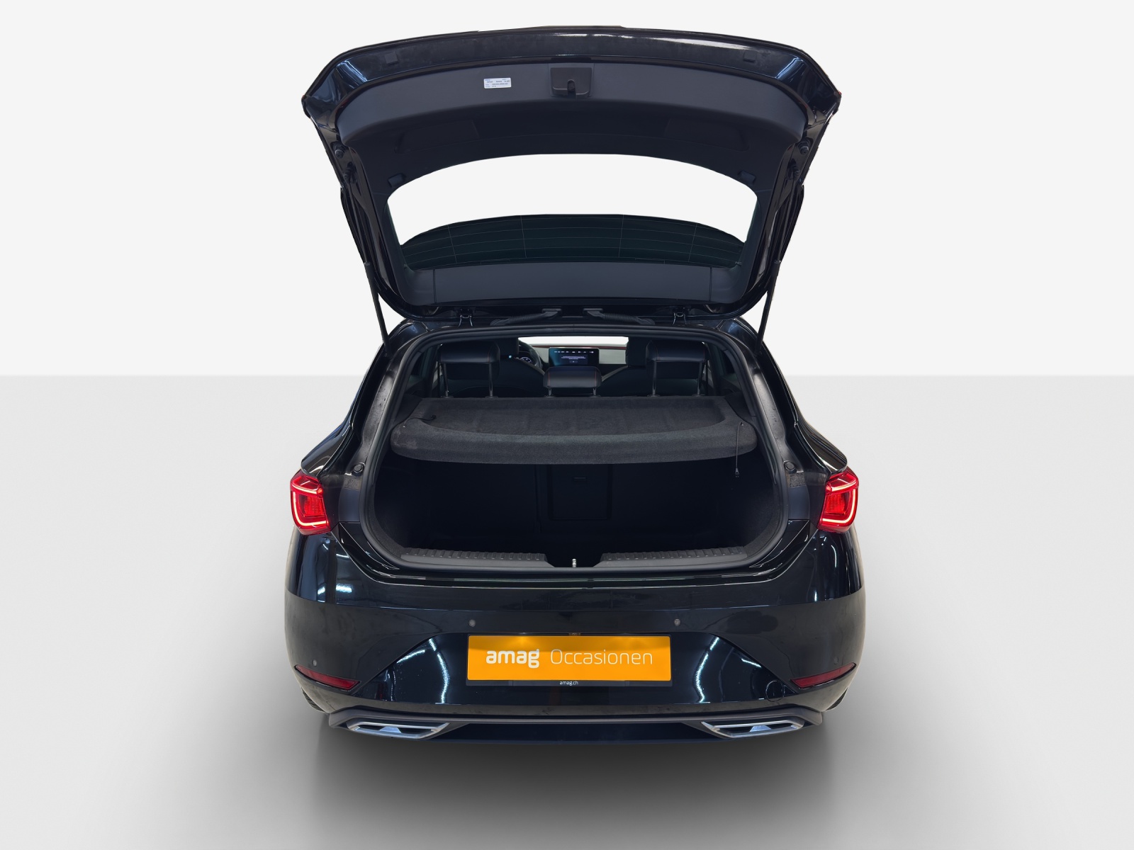 SEAT Leon 1.5 eTSI mHEV DSG FR-image-12