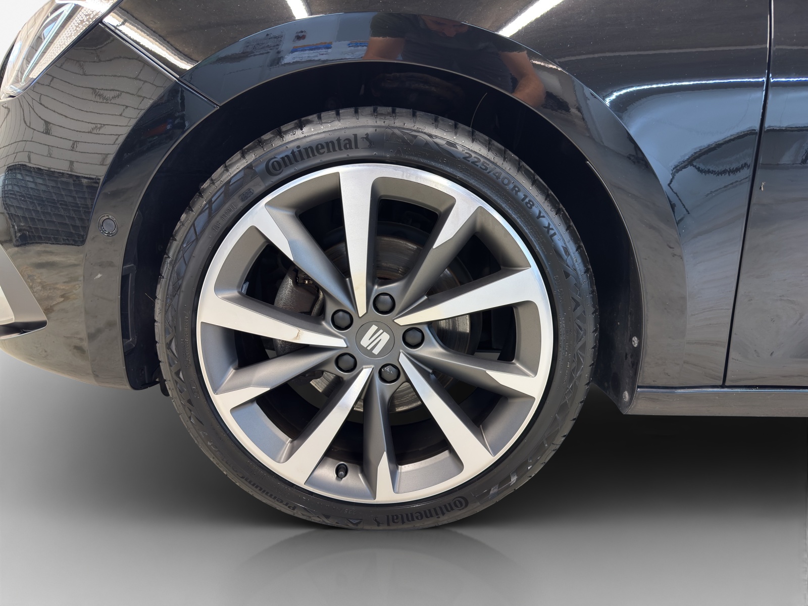 SEAT Leon 1.5 eTSI mHEV DSG FR-image-13