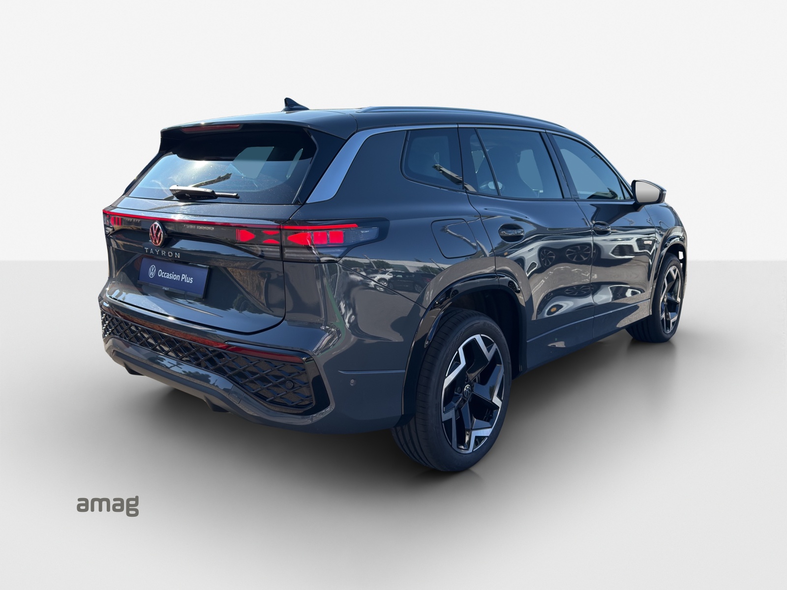 VW Tayron 2.0 TSI R-Line DSG 4Motion-image-4