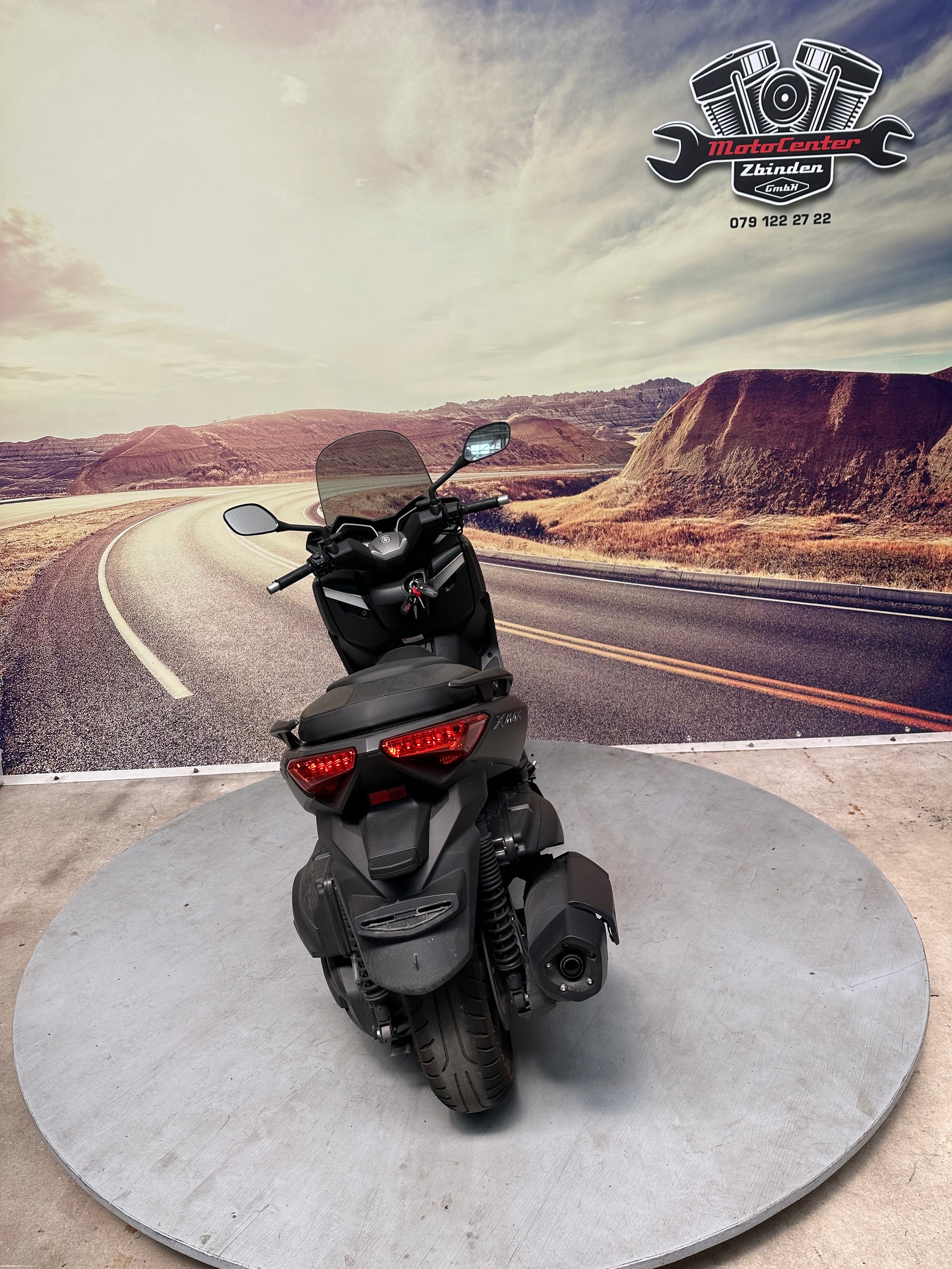 YAMAHA X-Max 400 ABS-image-7