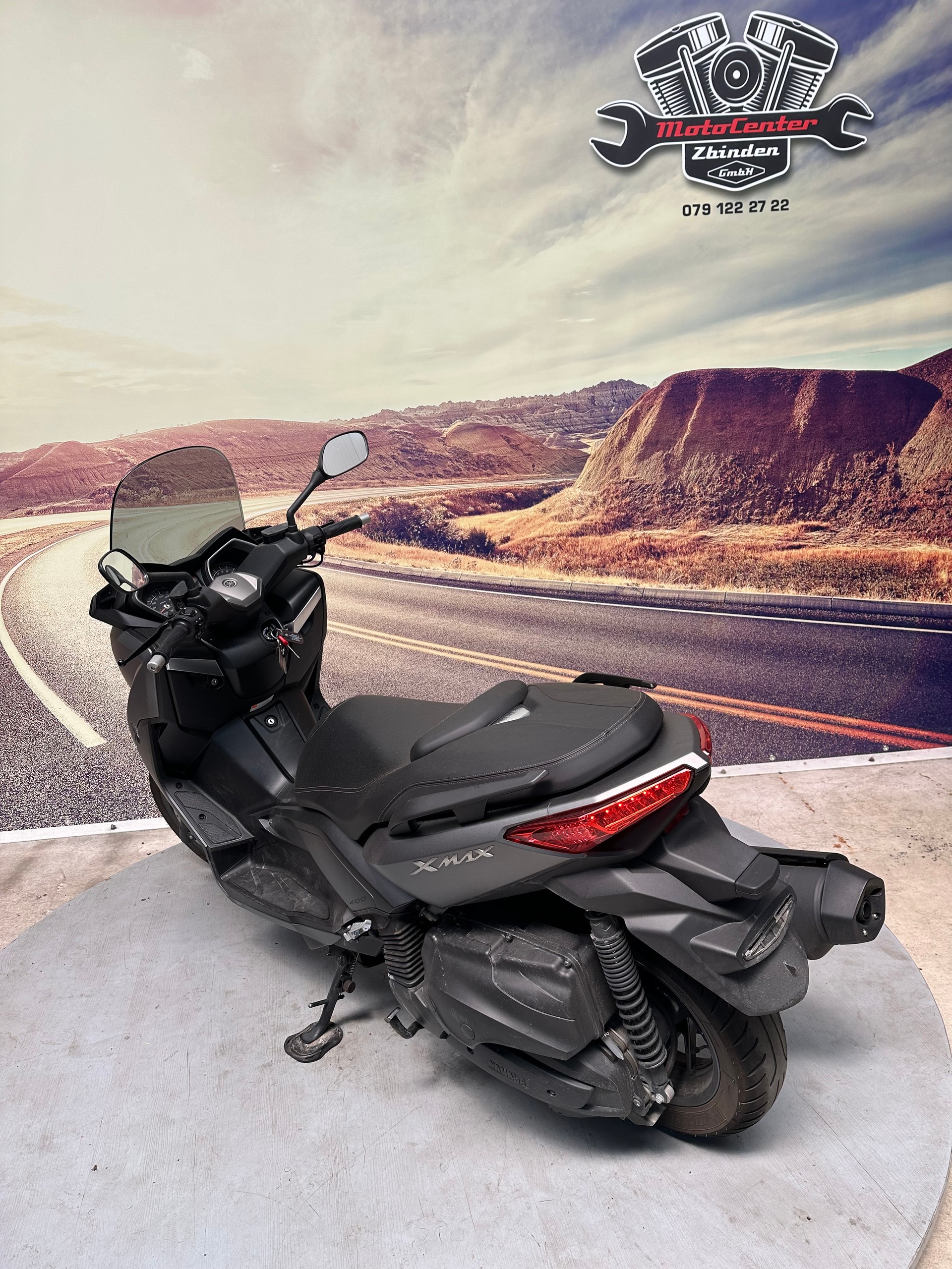 YAMAHA X-Max 400 ABS-image-5