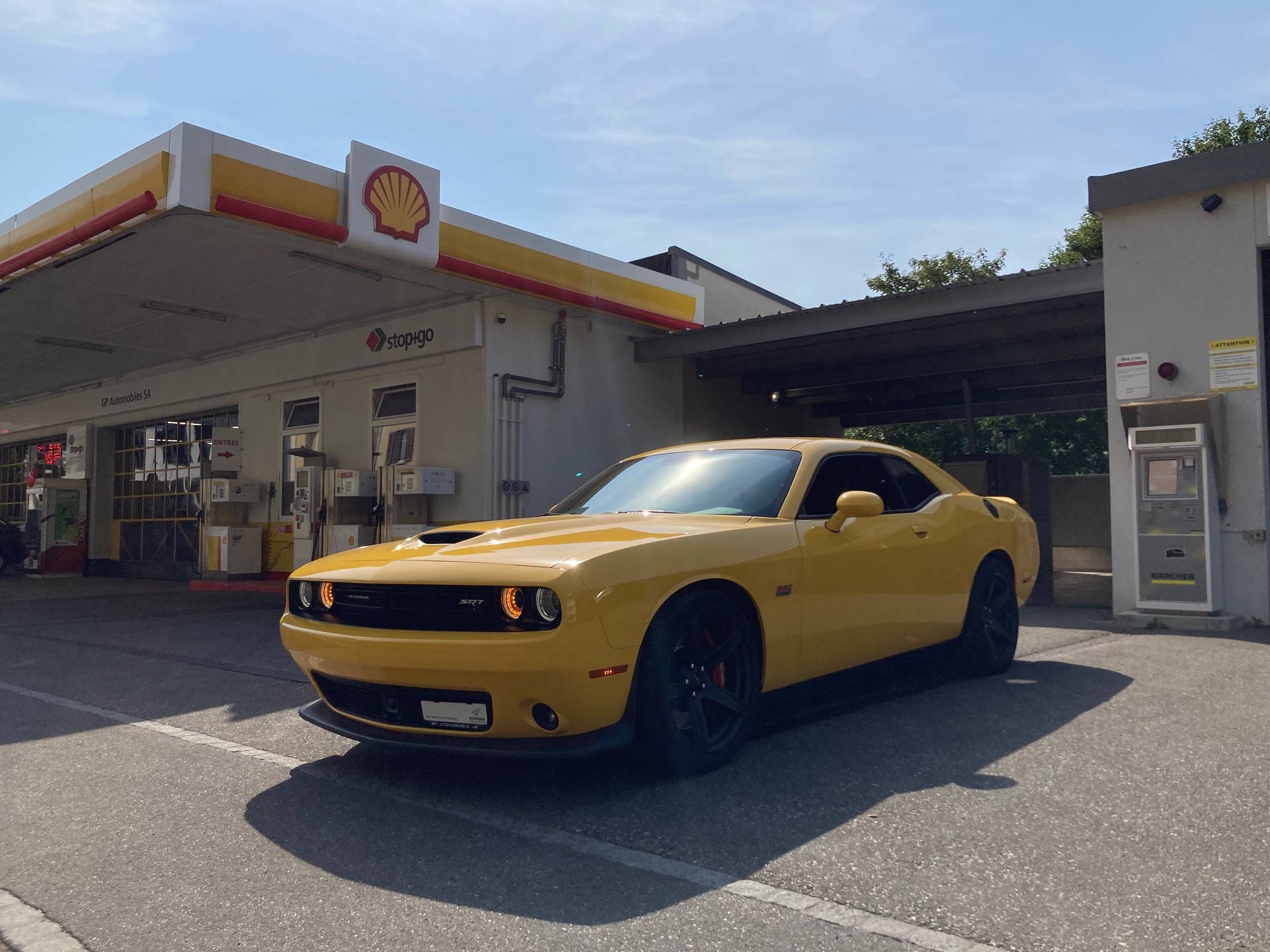 DODGE Challenger SRT-image-0