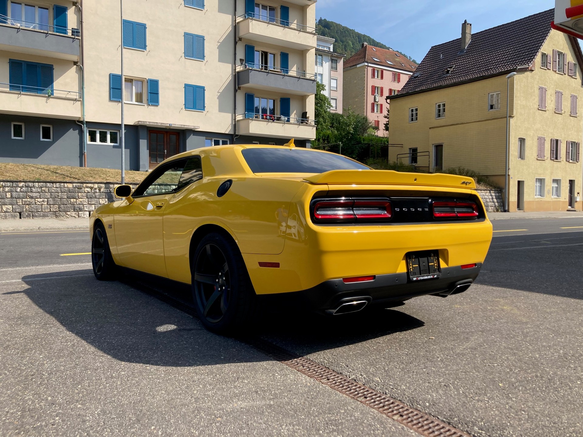 DODGE Challenger SRT-image-4