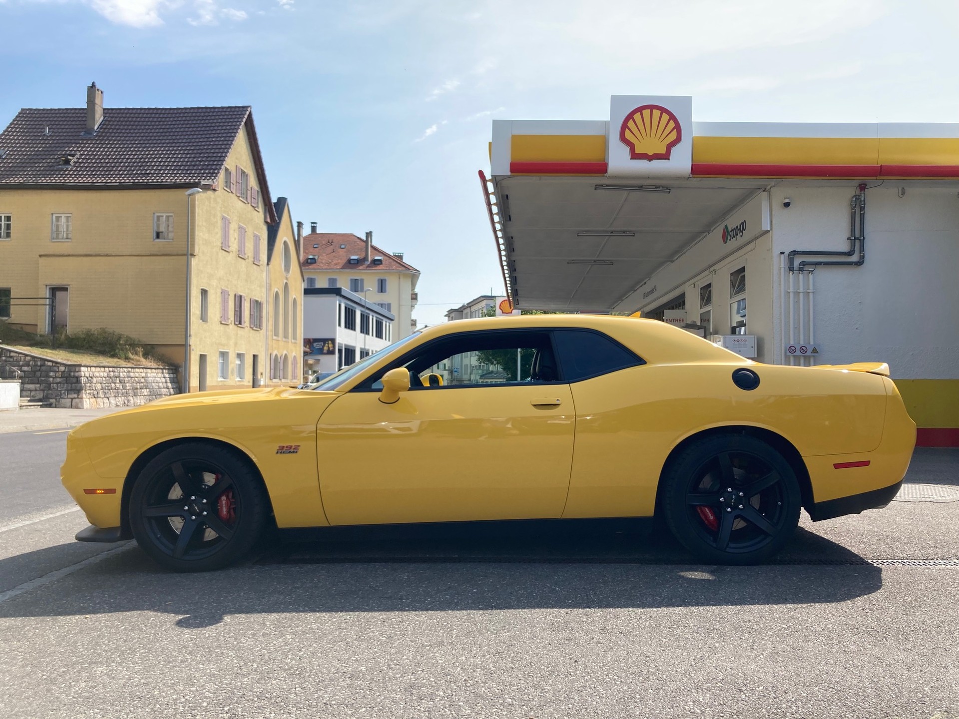 DODGE Challenger SRT-image-2