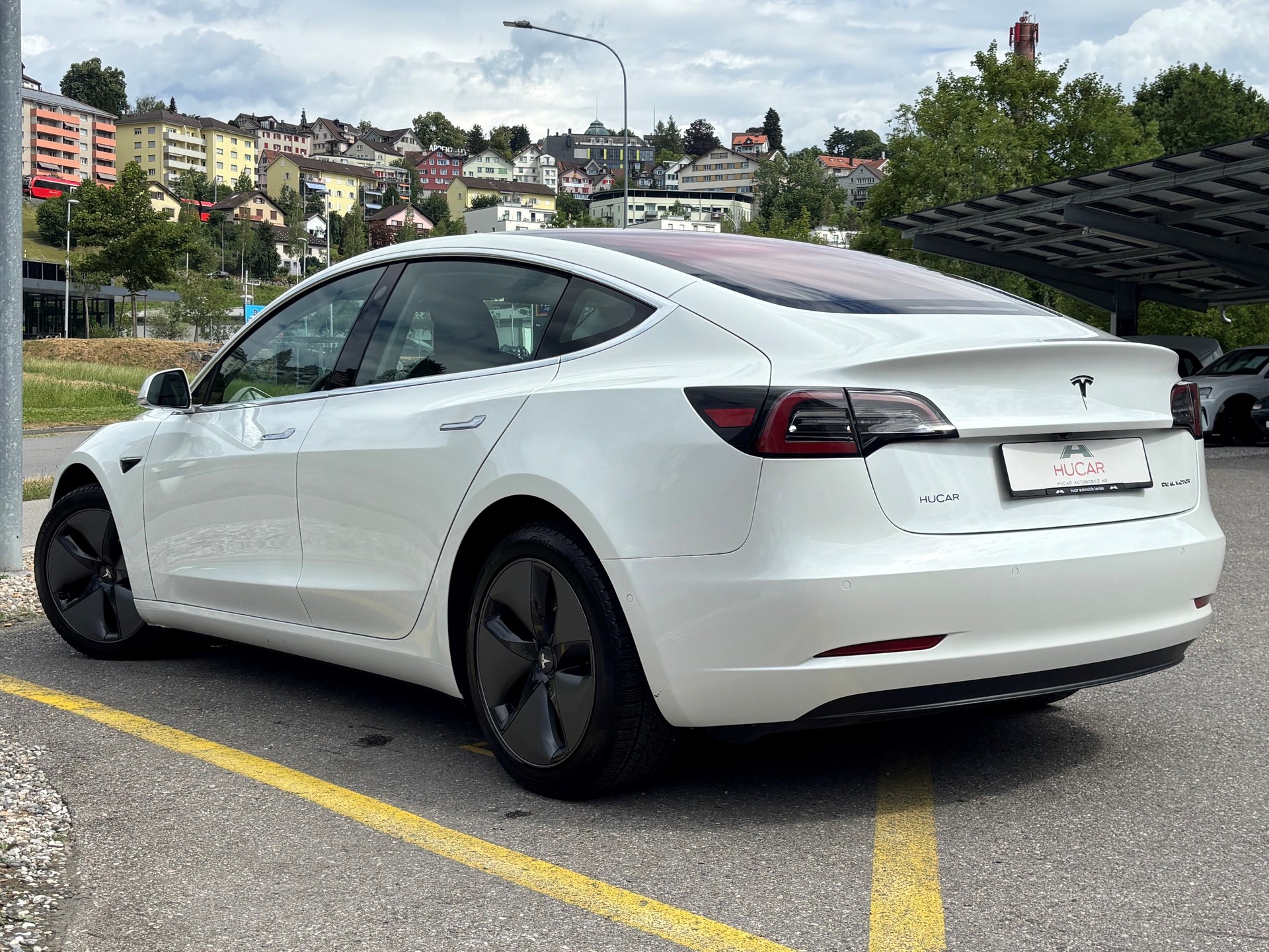 TESLA Model 3 Long Range Dual AWD-image-1