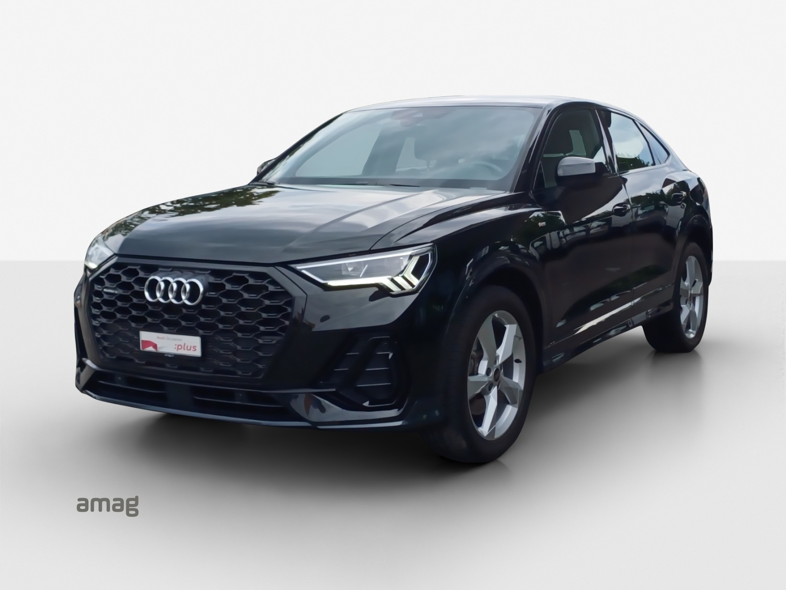 AUDI Q3 Sportback 40 TDI S line quattro S-tronic-image-0