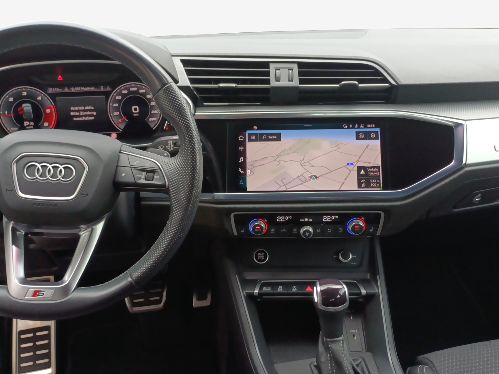 AUDI Q3 Sportback 40 TDI S line quattro S-tronic-image-8