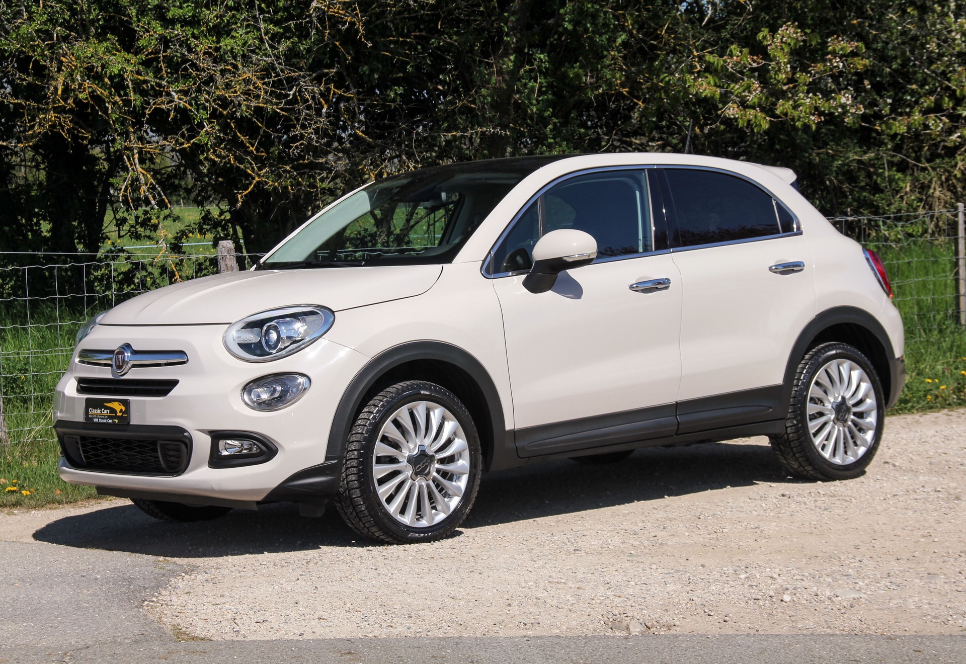 FIAT 500X 1.4T Lounge DCT ⭐⭐⭐⭐⭐-showroom-element-2