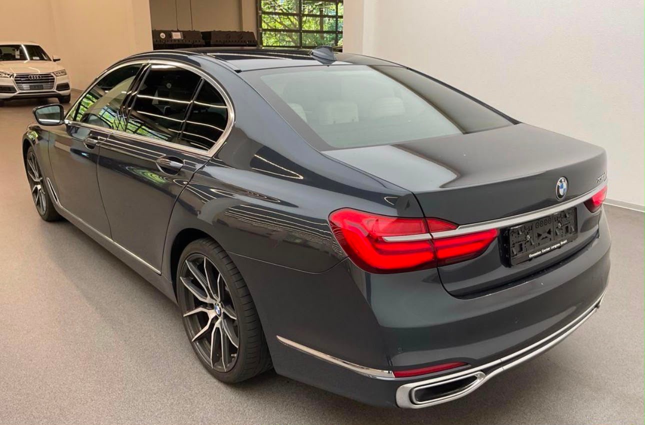 BMW 730d xDrive Steptronic-image-2