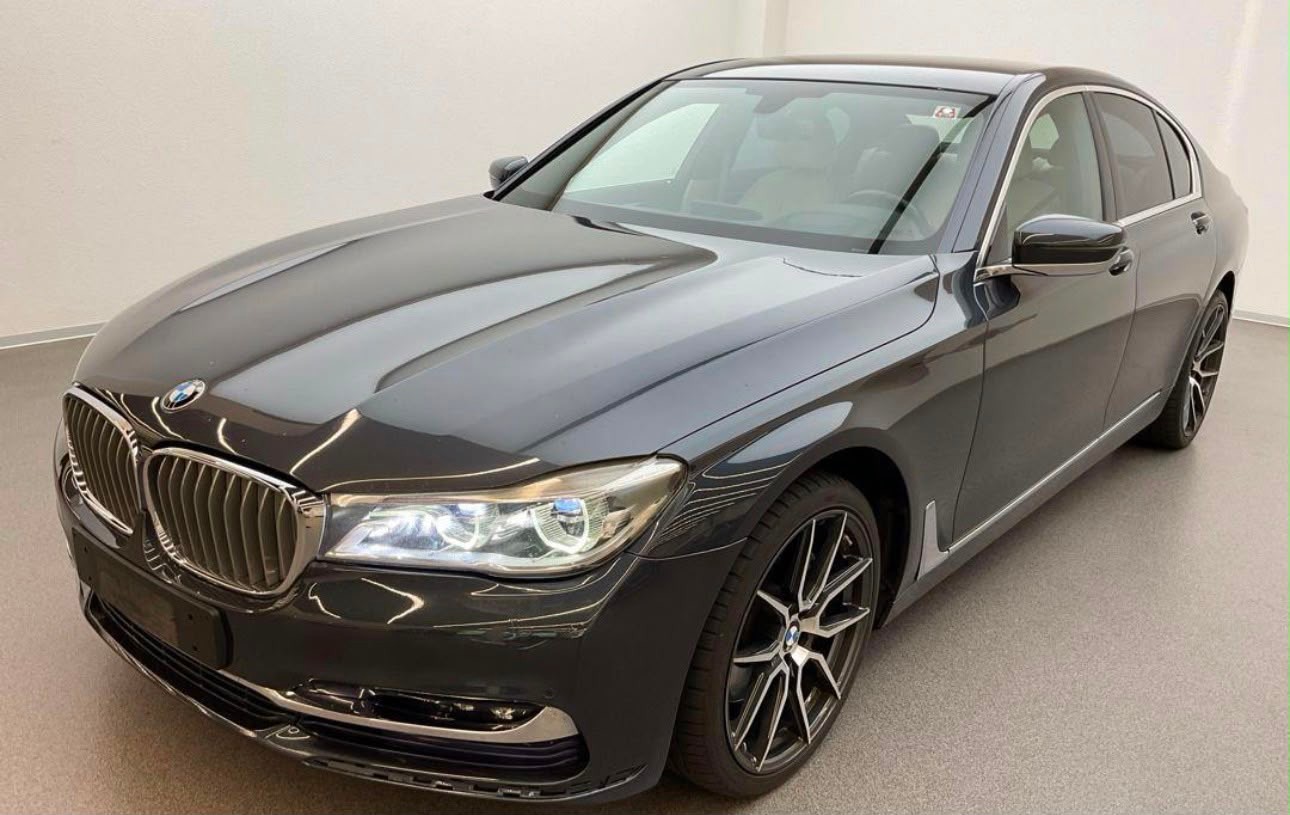 BMW 730d xDrive Steptronic-image-0