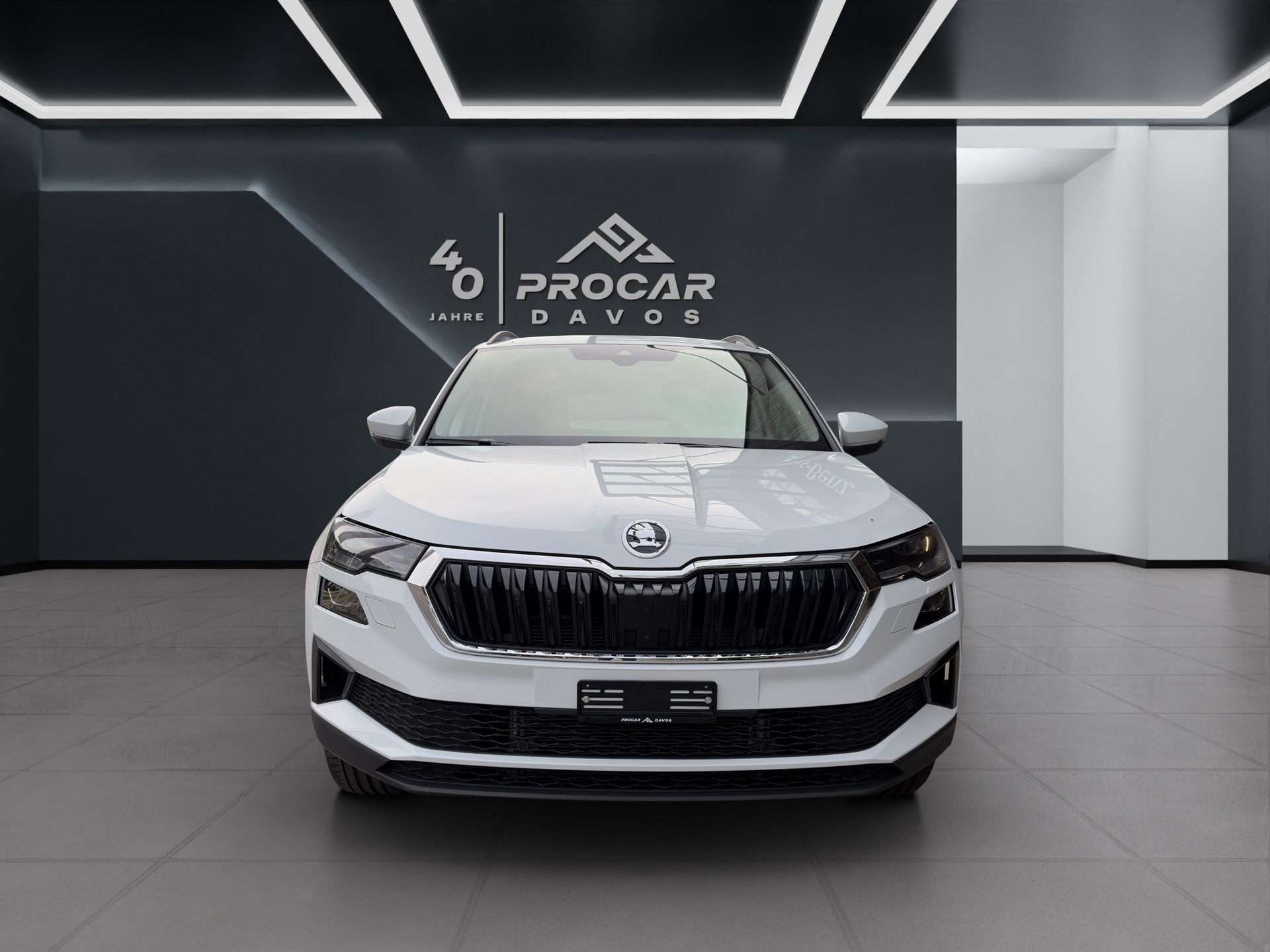 SKODA Karoq 2.0 TDI Style 4x4 DSG-image-2