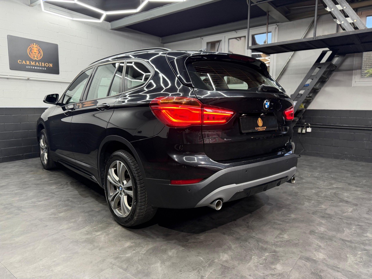 BMW X1 xDrive 18d Sport Line | ACC | Head-Up Display | Rückfahrkamera | CH-Auto-image-5