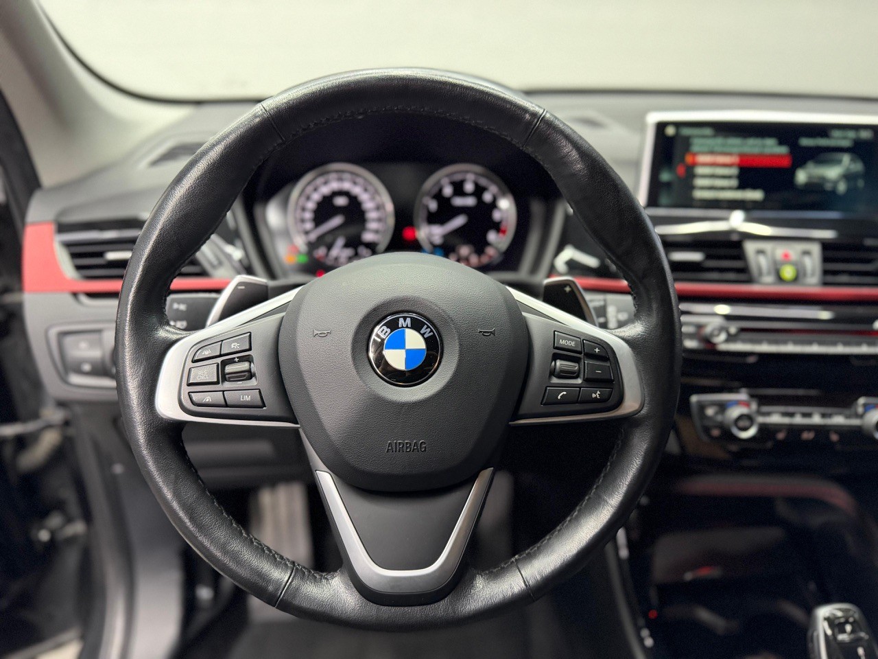 BMW X1 xDrive 18d Sport Line | ACC | Head-Up Display | Rückfahrkamera | CH-Auto-image-12