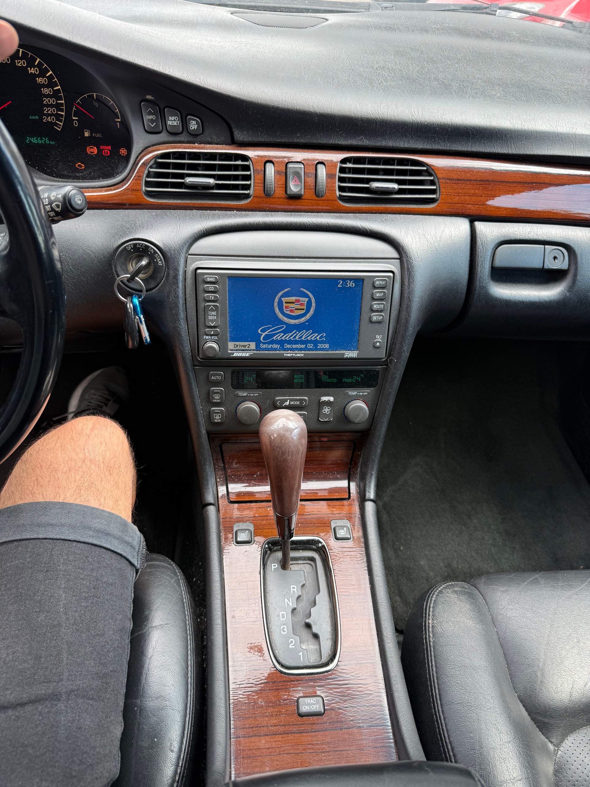 CADILLAC Seville STS 4.6 32V A-image-12