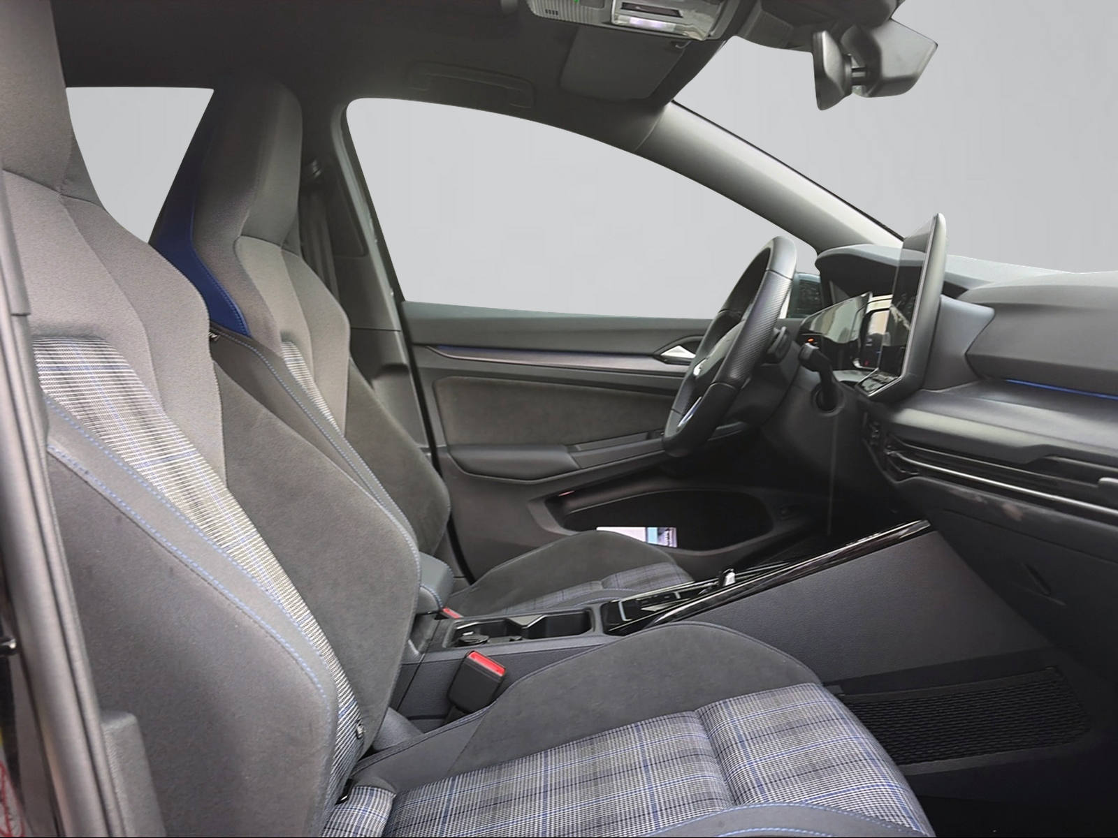 VW Golf 1.5 TSI PHEV GTE-image-8