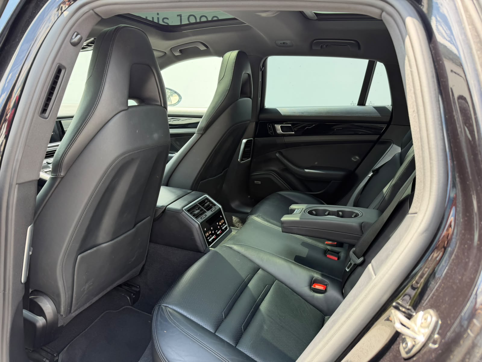 PORSCHE Panamera 4 Sport Turismo PDK-image-8